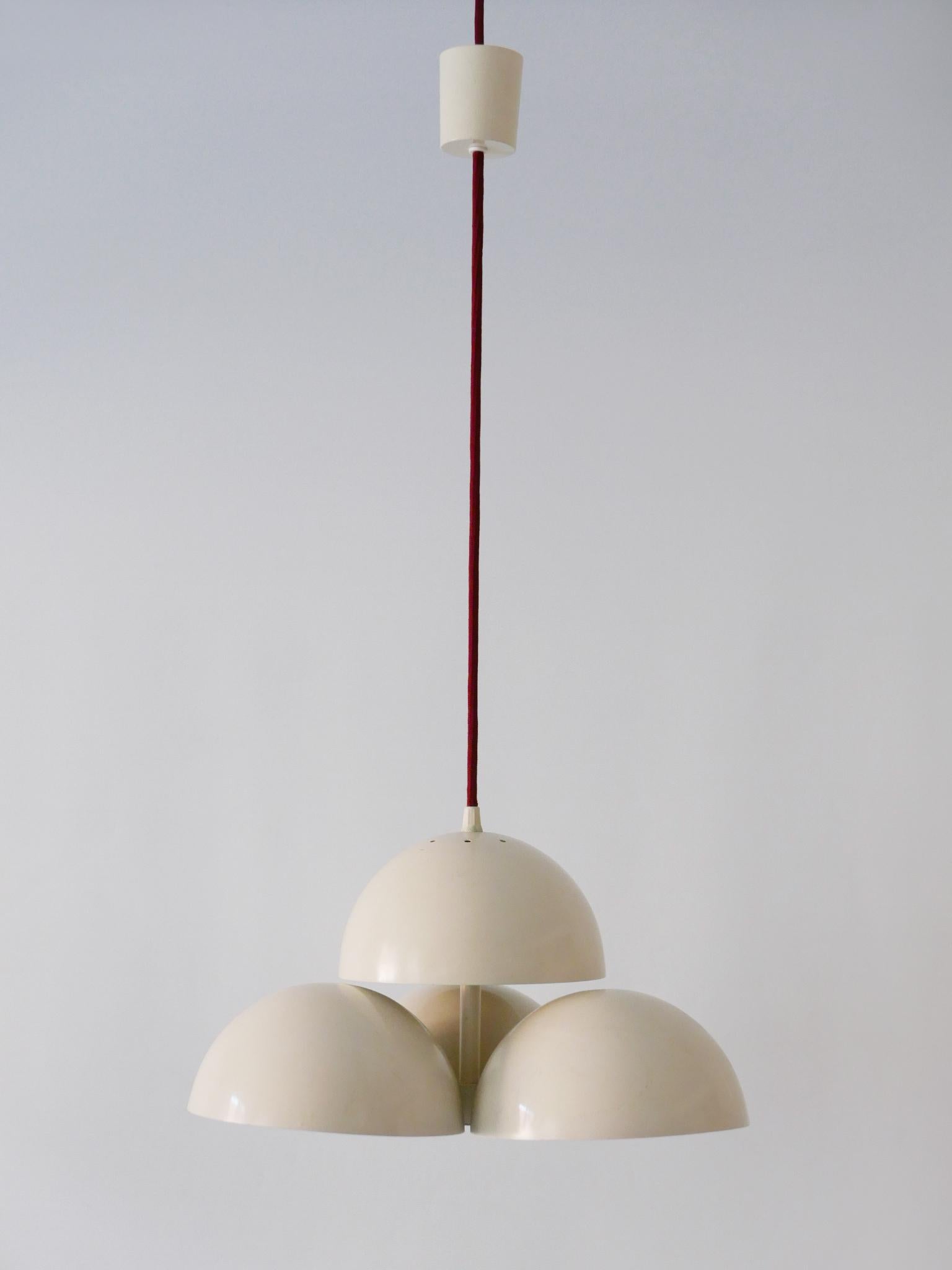 Rare Pendant Lamp Cantharel in the Style of Maija Liisa Komulainen for RAAK For Sale 3