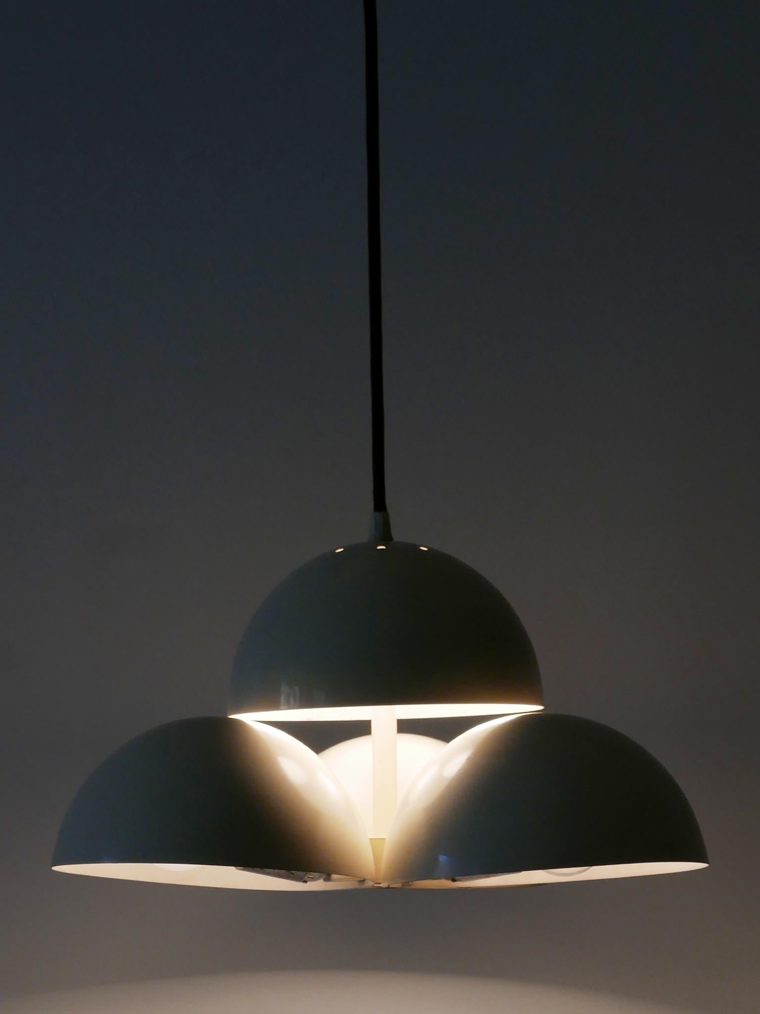 Rare Pendant Lamp Cantharel in the Style of Maija Liisa Komulainen for RAAK For Sale 7