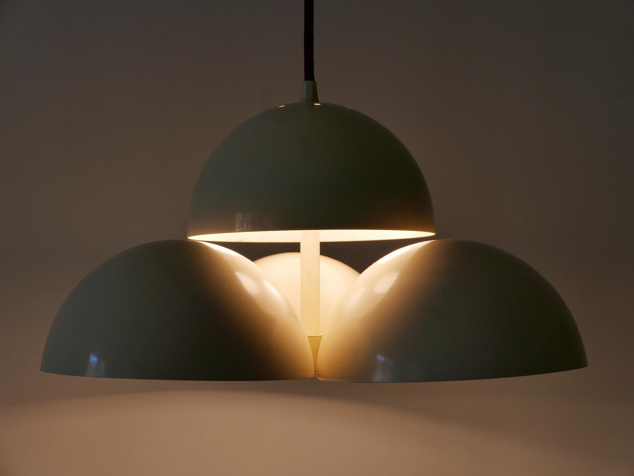 Rare Pendant Lamp Cantharel in the Style of Maija Liisa Komulainen for RAAK For Sale 8