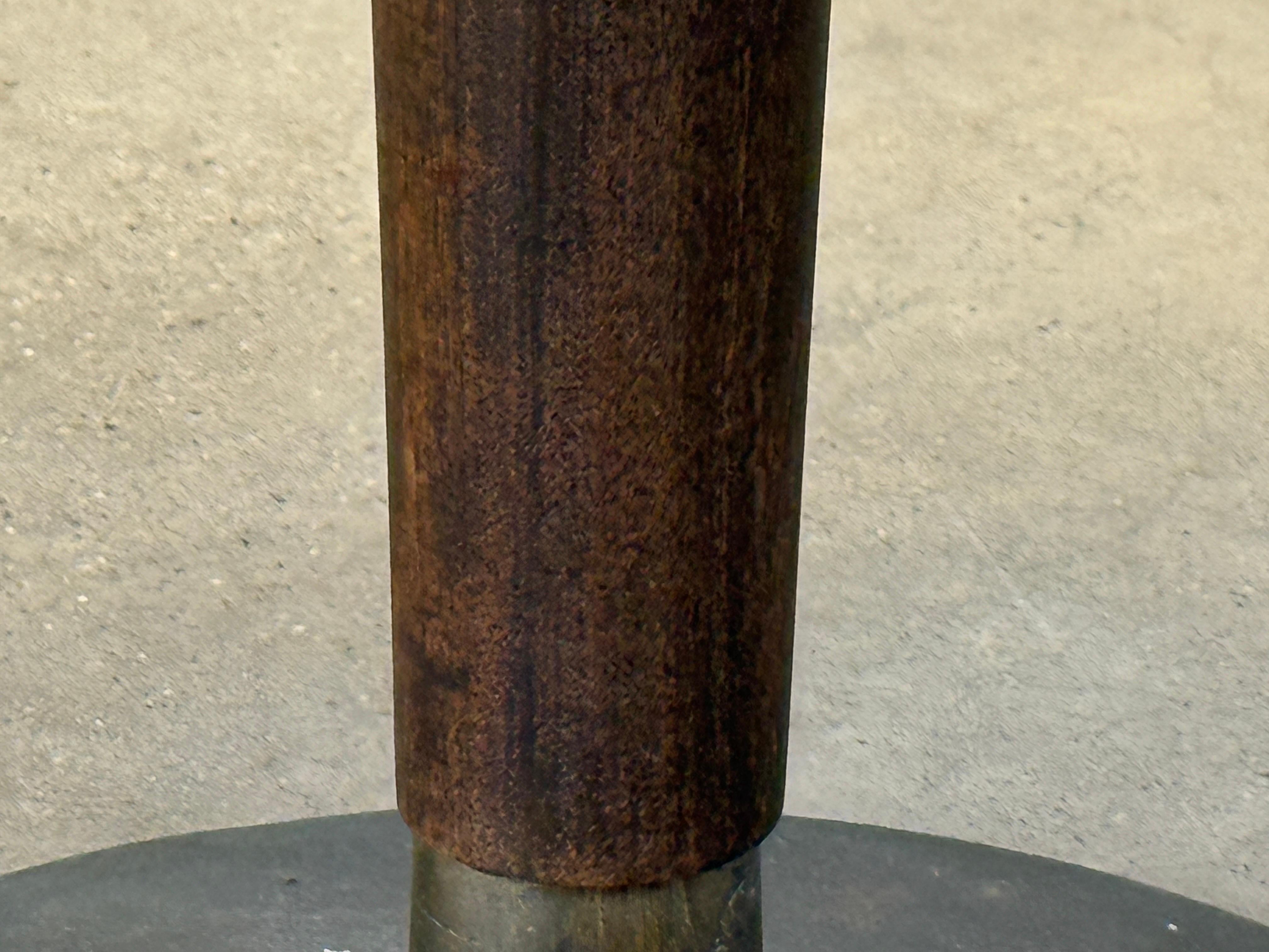 Laiton Rare table Pepe Mendoza en vente