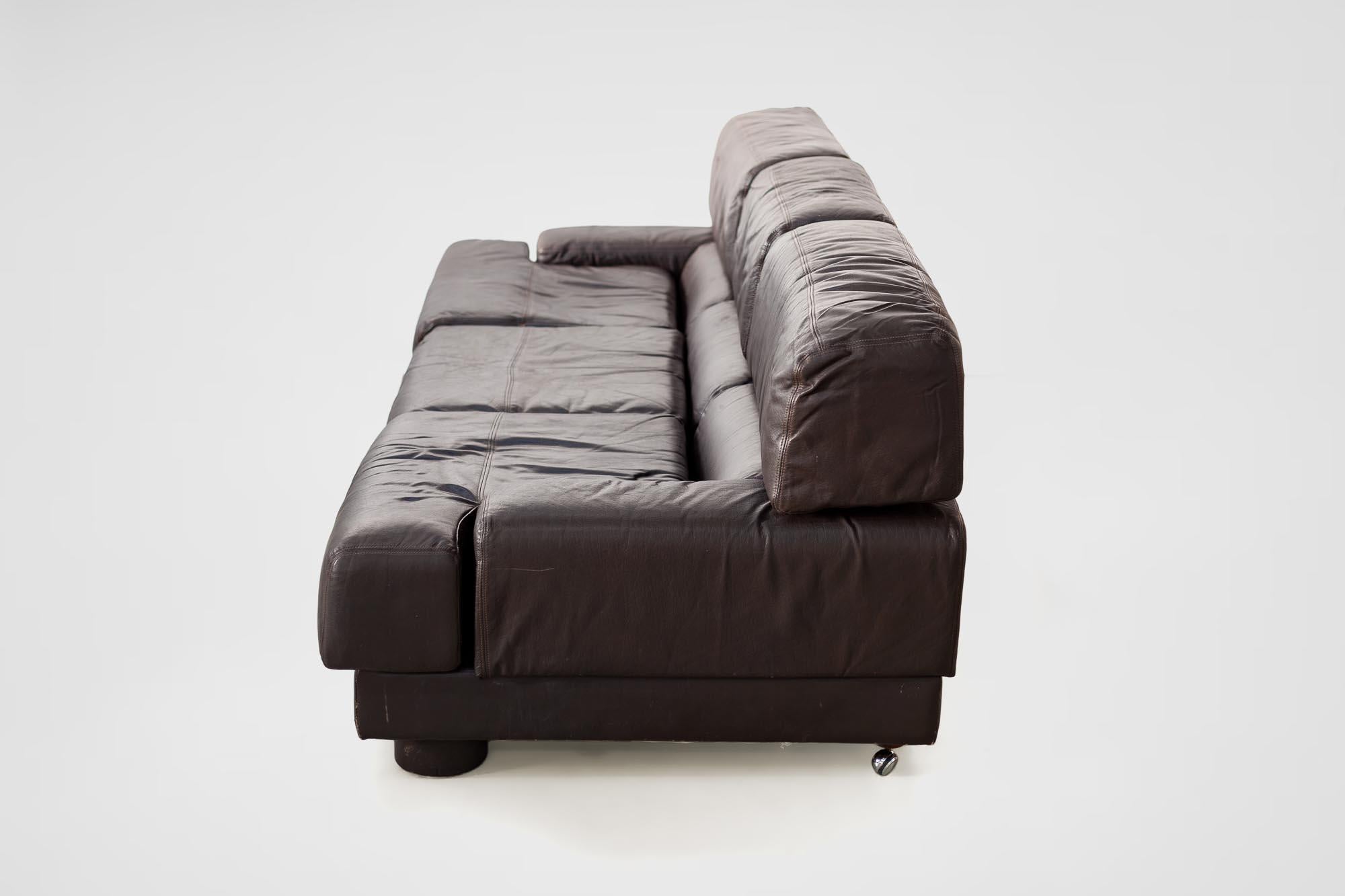 Rare Percival Lafer Sofa in Dark Brown Leather For Sale 1