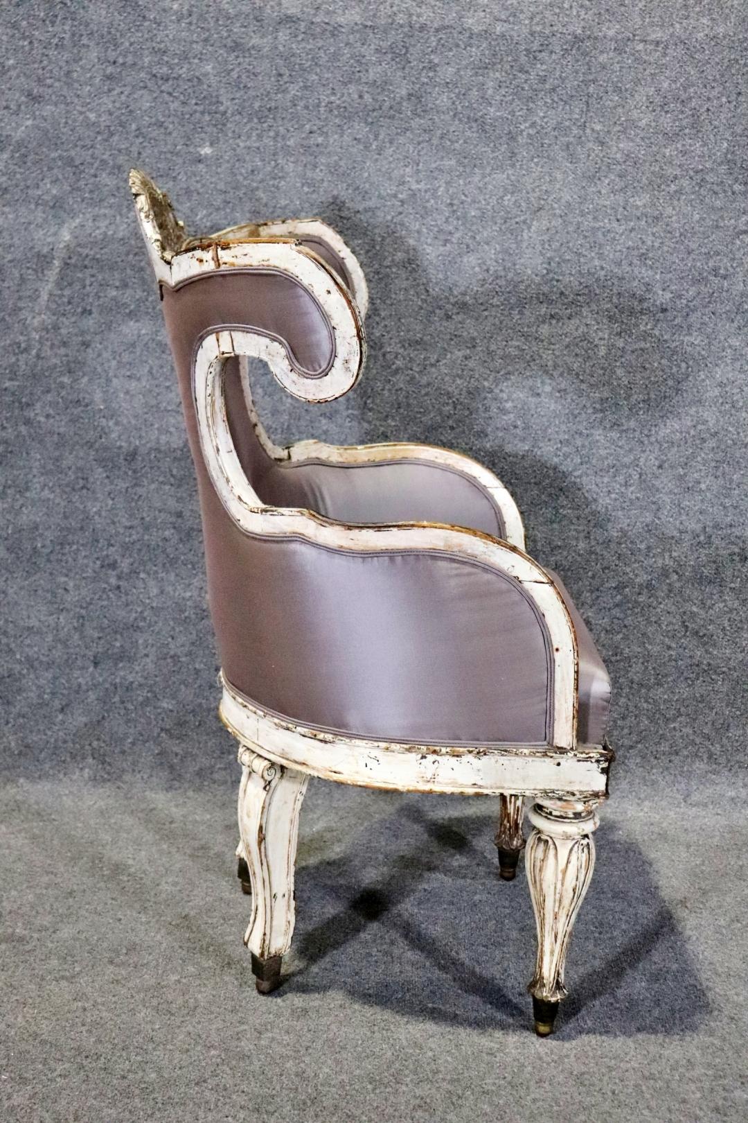 Rare Period 1740-60s era Swedish Gustavian Baroque Bergere Chair In Fair Condition For Sale In Swedesboro, NJ
