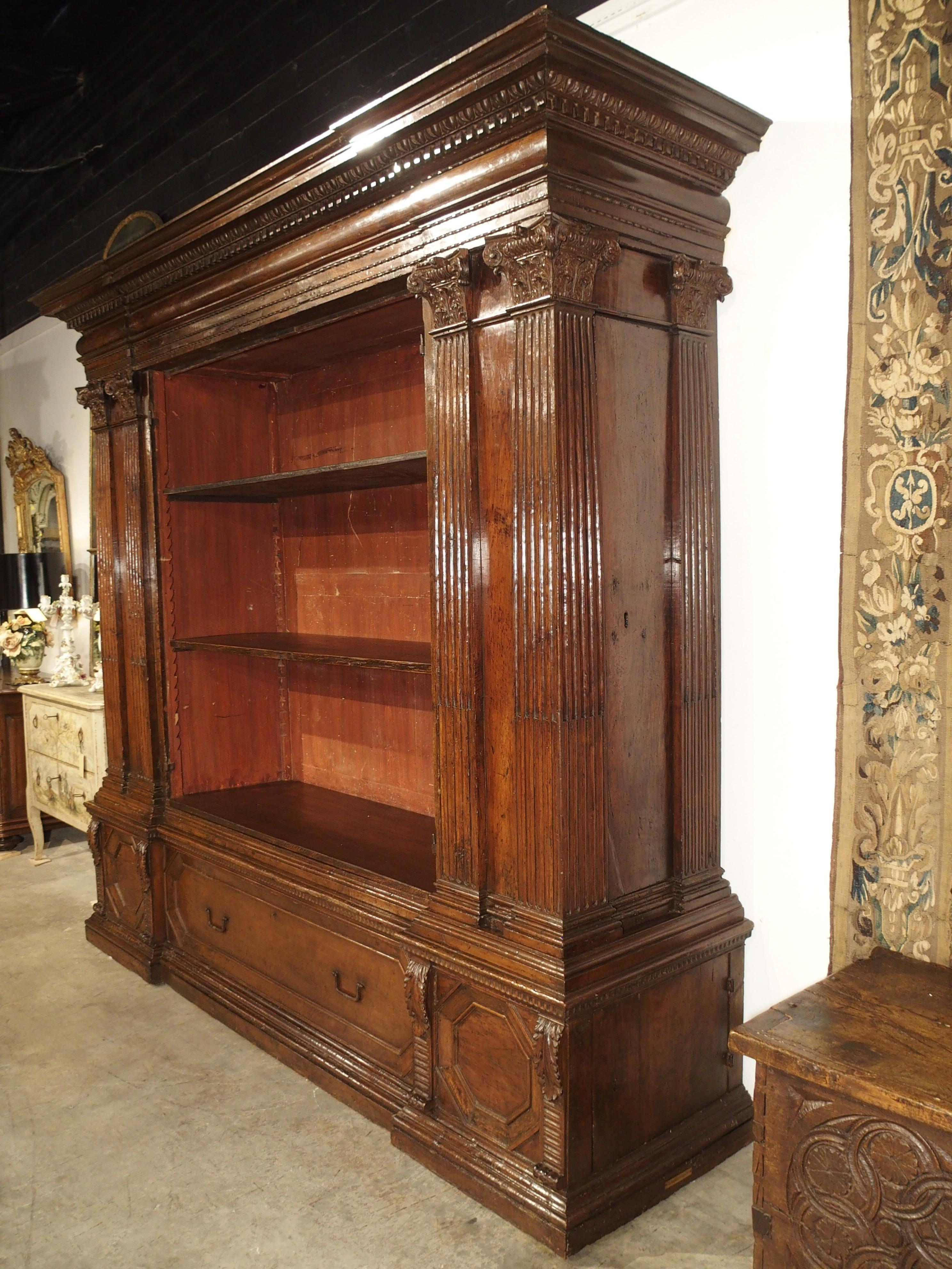 Rare Period Italian Renaissance Walnut Wood Armadio Bookcase 6