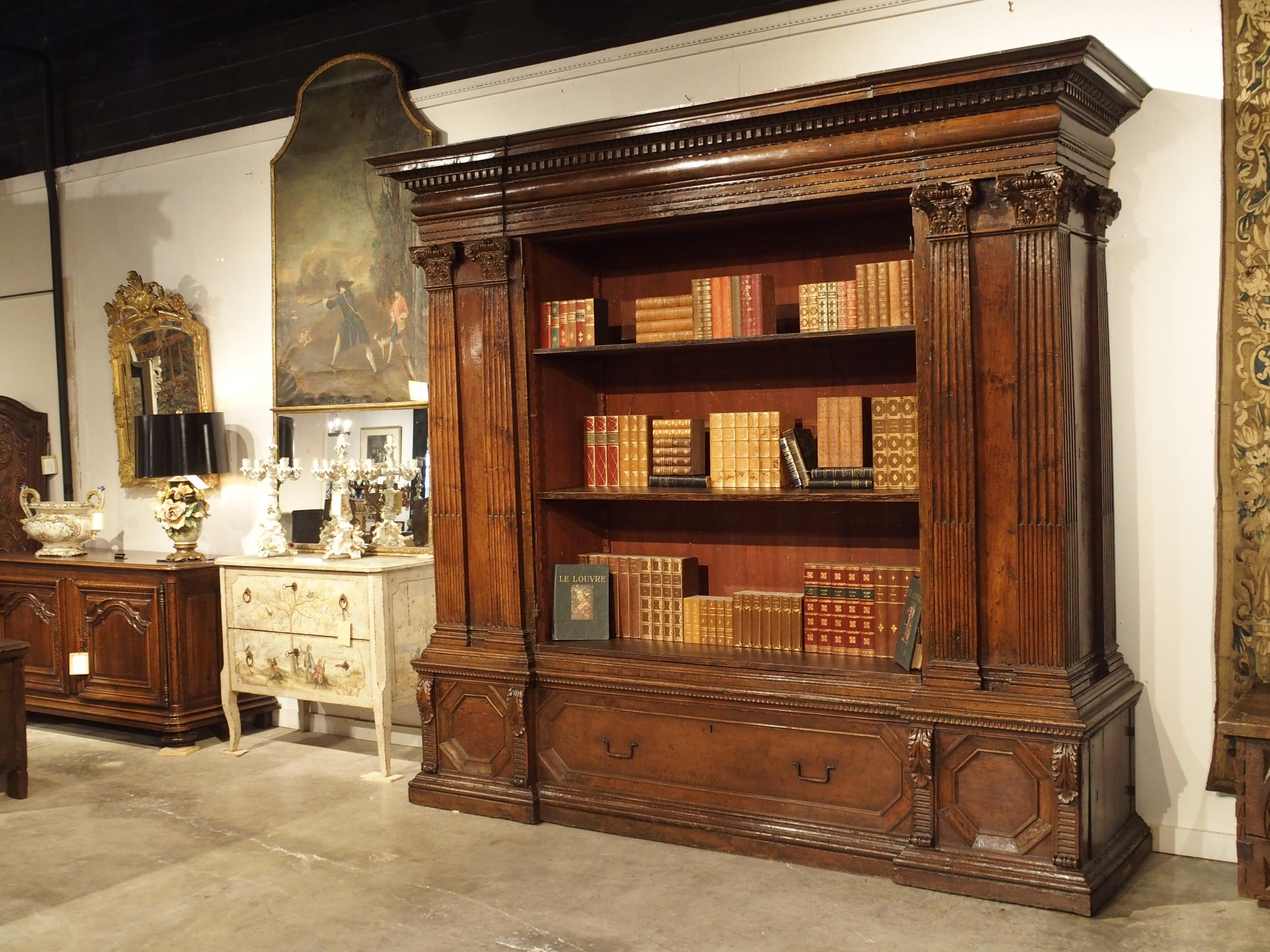 Rare Period Italian Renaissance Walnut Wood Armadio Bookcase 10