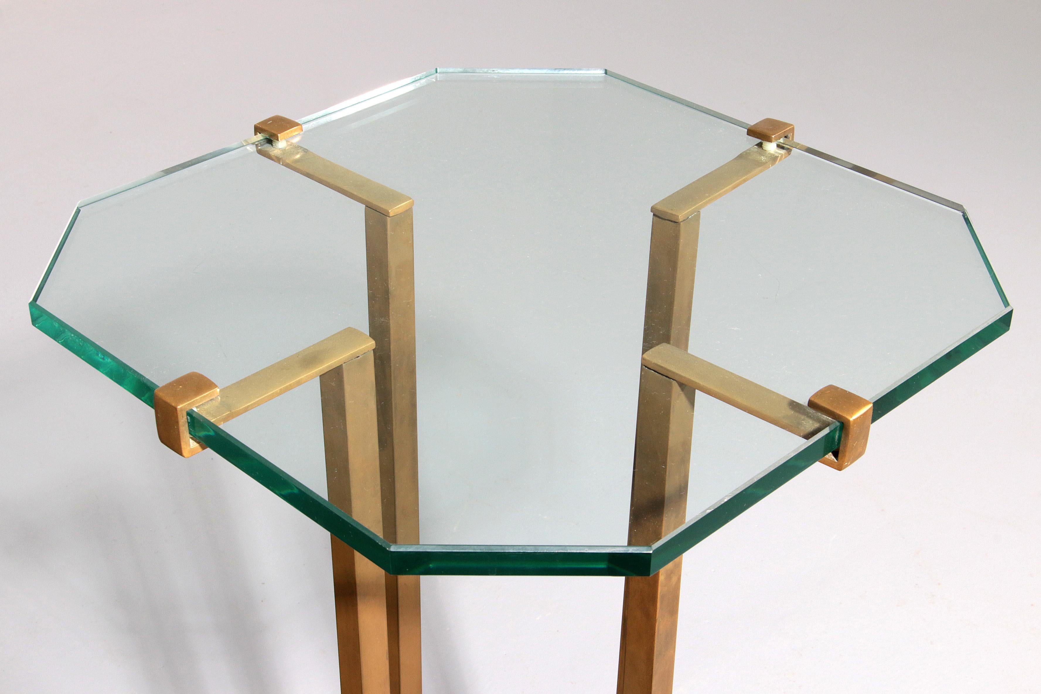 Rare Peter Ghyczy T18 Console Tables, 1970s Design (73 cm high.) In Good Condition For Sale In Oirlo, LI