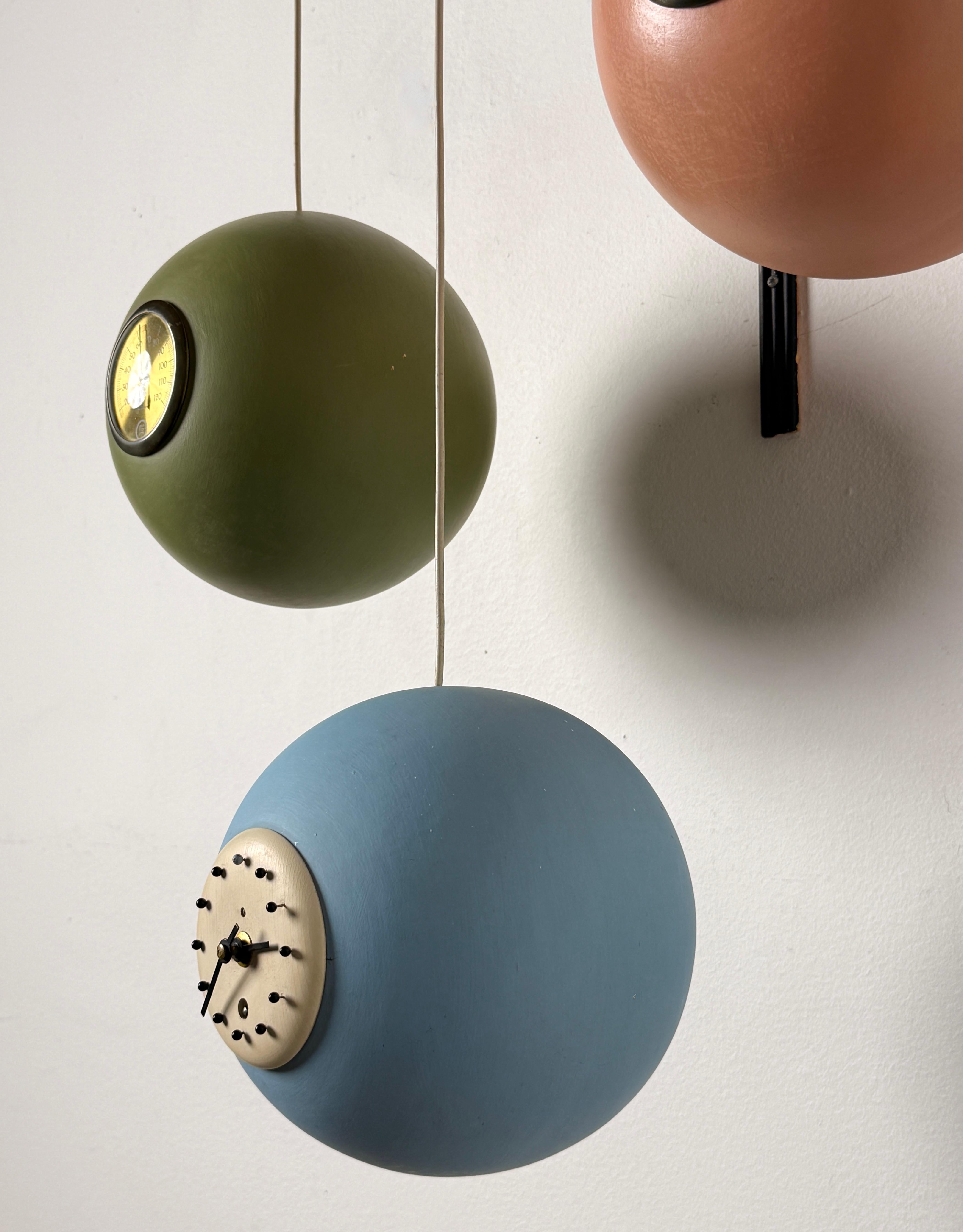 Rara stazione meteorologica atomica mobile da parete in ceramica di Peters Pepper in vendita 7