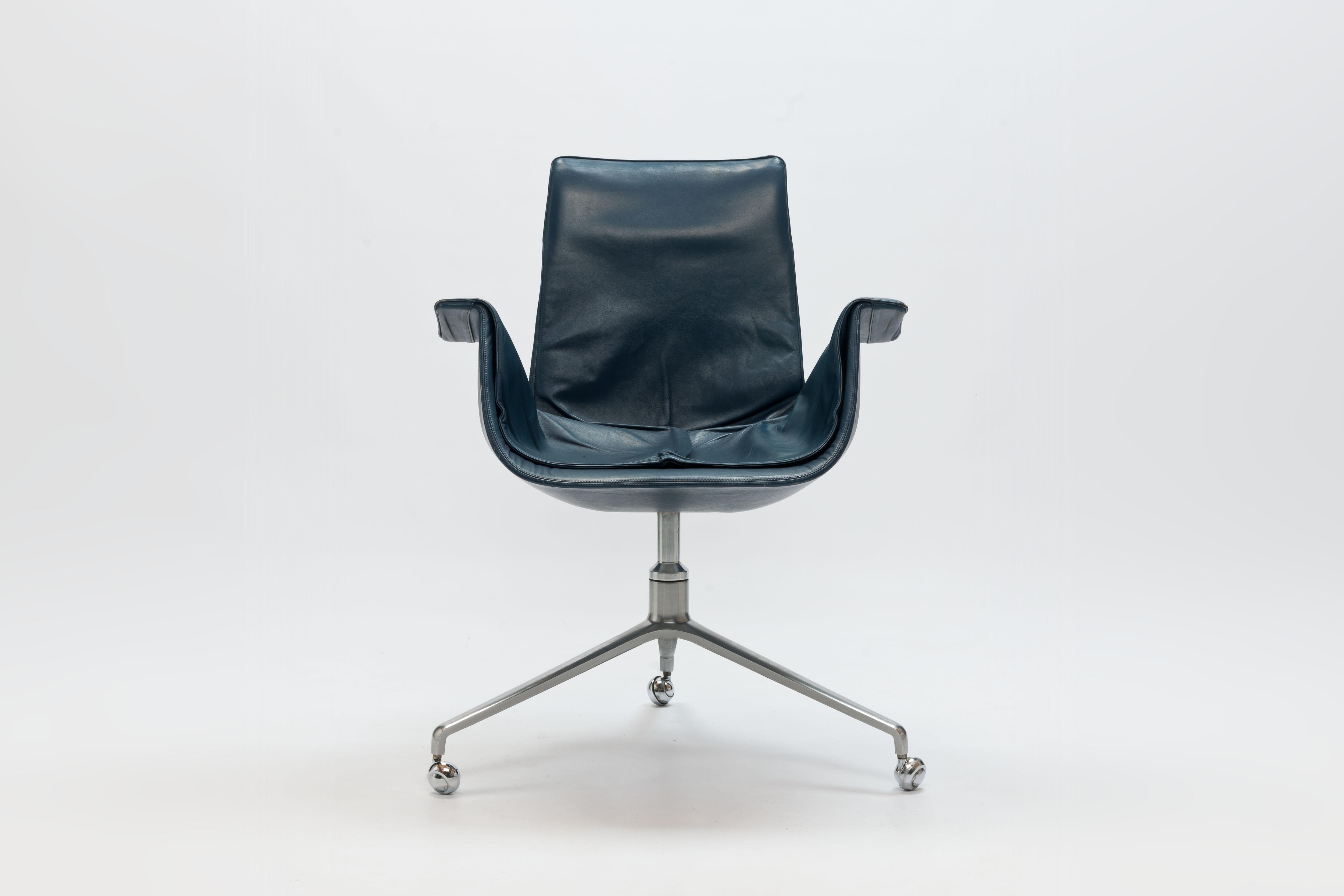  Tulip Bird Desk Chair by Jorgen Kastholm & Preben Fabricius (2 pcs. available)  11