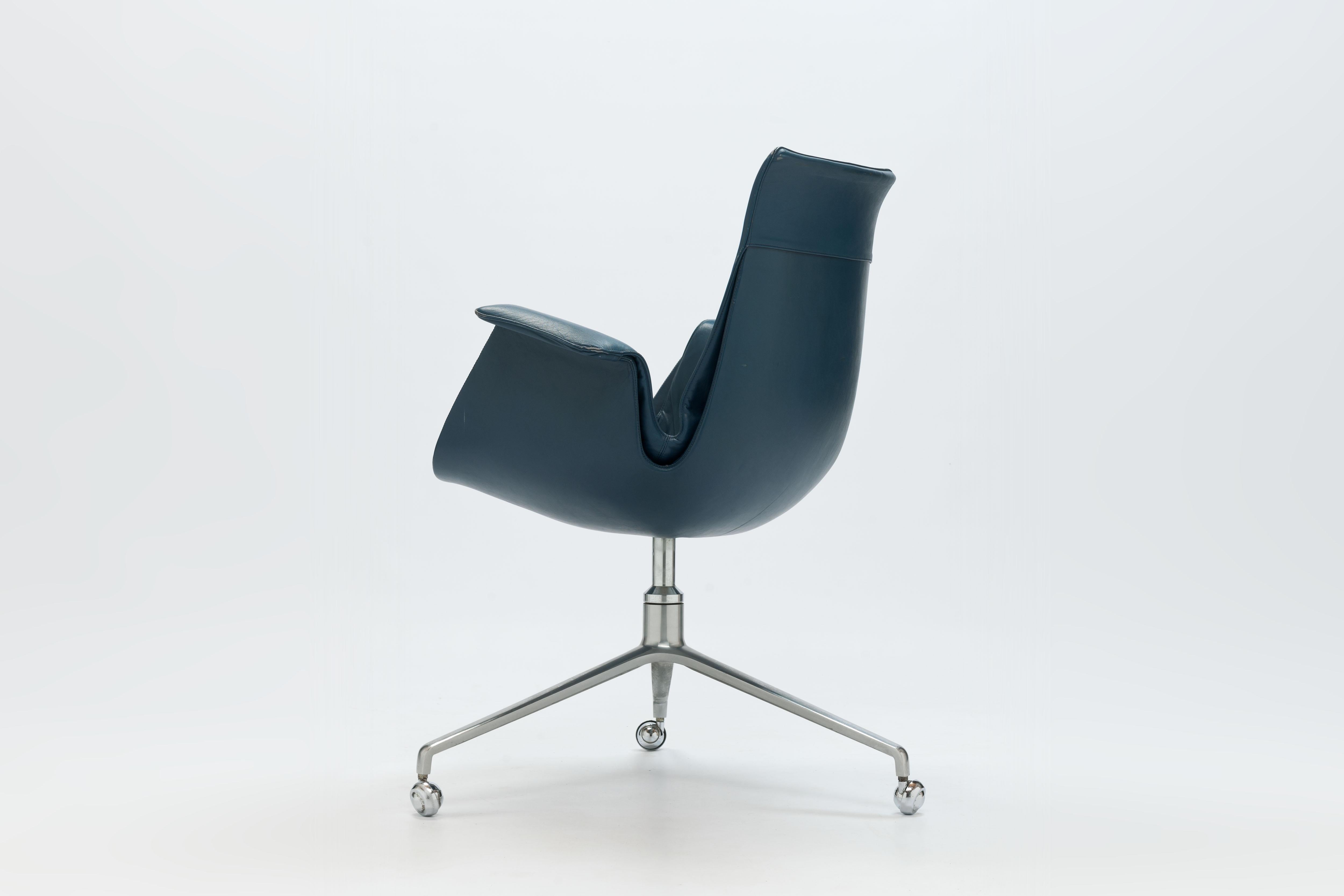 Steel  Tulip Bird Desk Chair by Jorgen Kastholm & Preben Fabricius (2 pcs. available) 