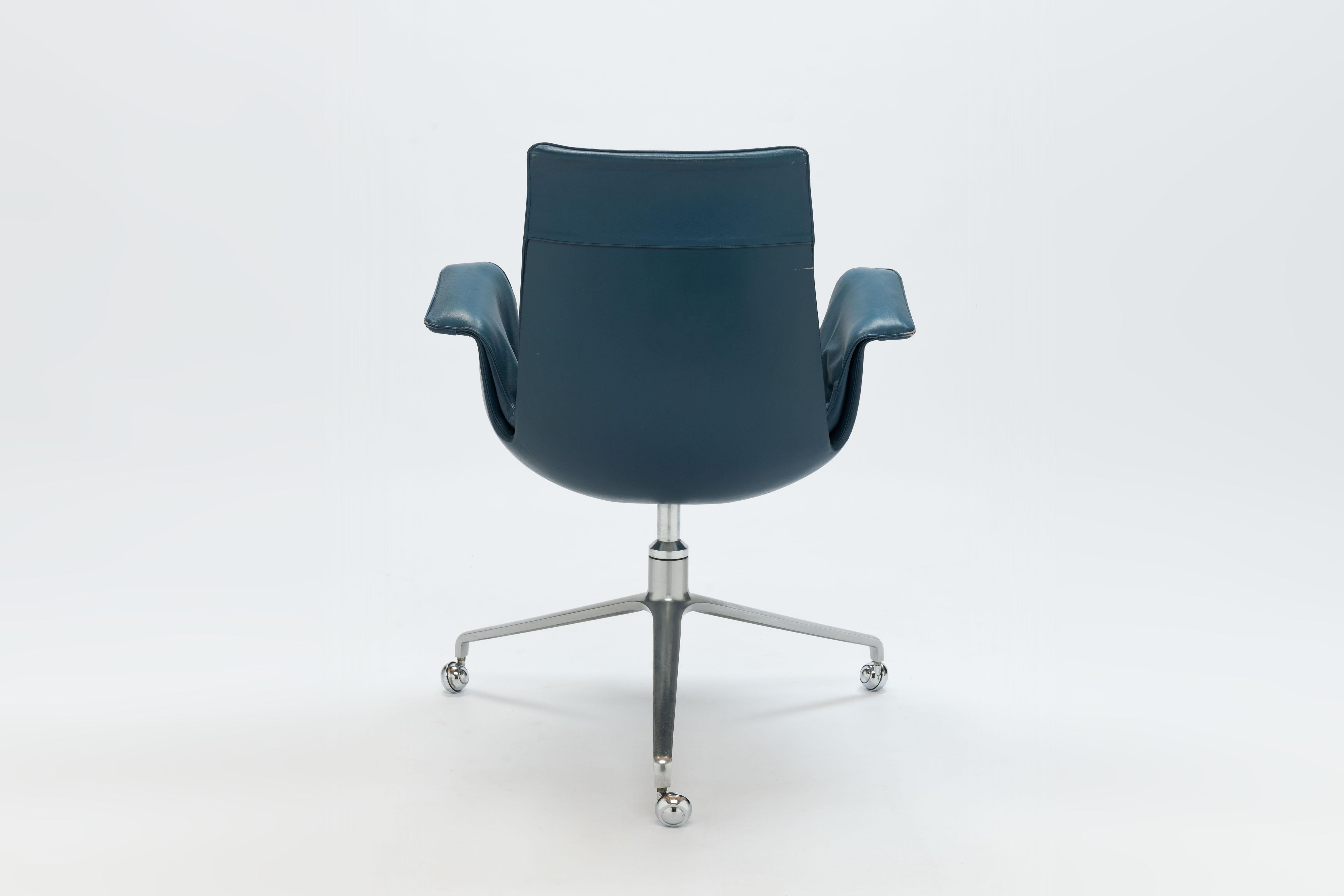  Tulip Bird Desk Chair by Jorgen Kastholm & Preben Fabricius (2 pcs. available)  1