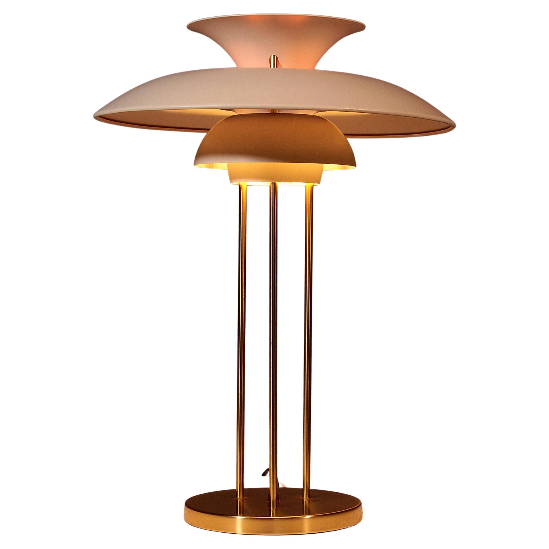 Rare PH 5 Mid-Century Modern Table Lamp by Poul Henningsen for Louis Poulsen For Sale