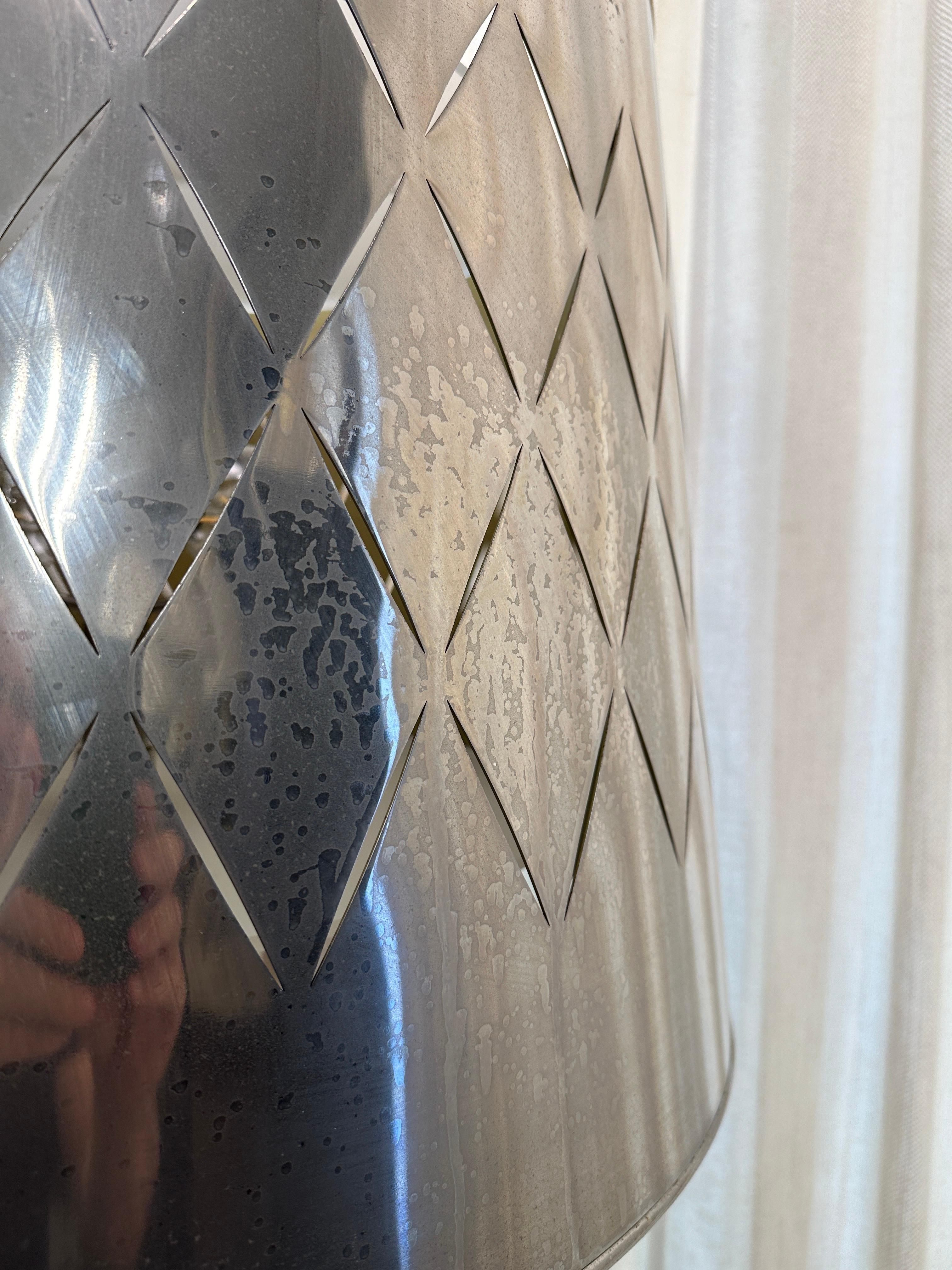 RARE lampadaire miroir gravé Philippe Starck - Delano Hotel South Beach en vente 4