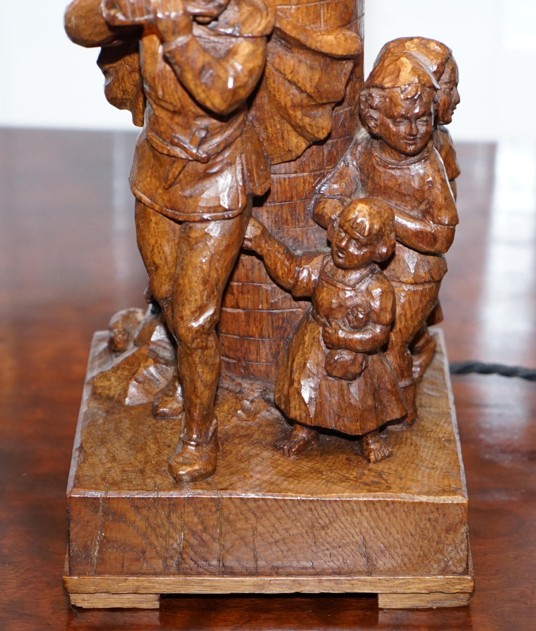 Rare Pied Piper of Hamelin Black Forest Carved Wood Arts & Crafts Table Lamp 3