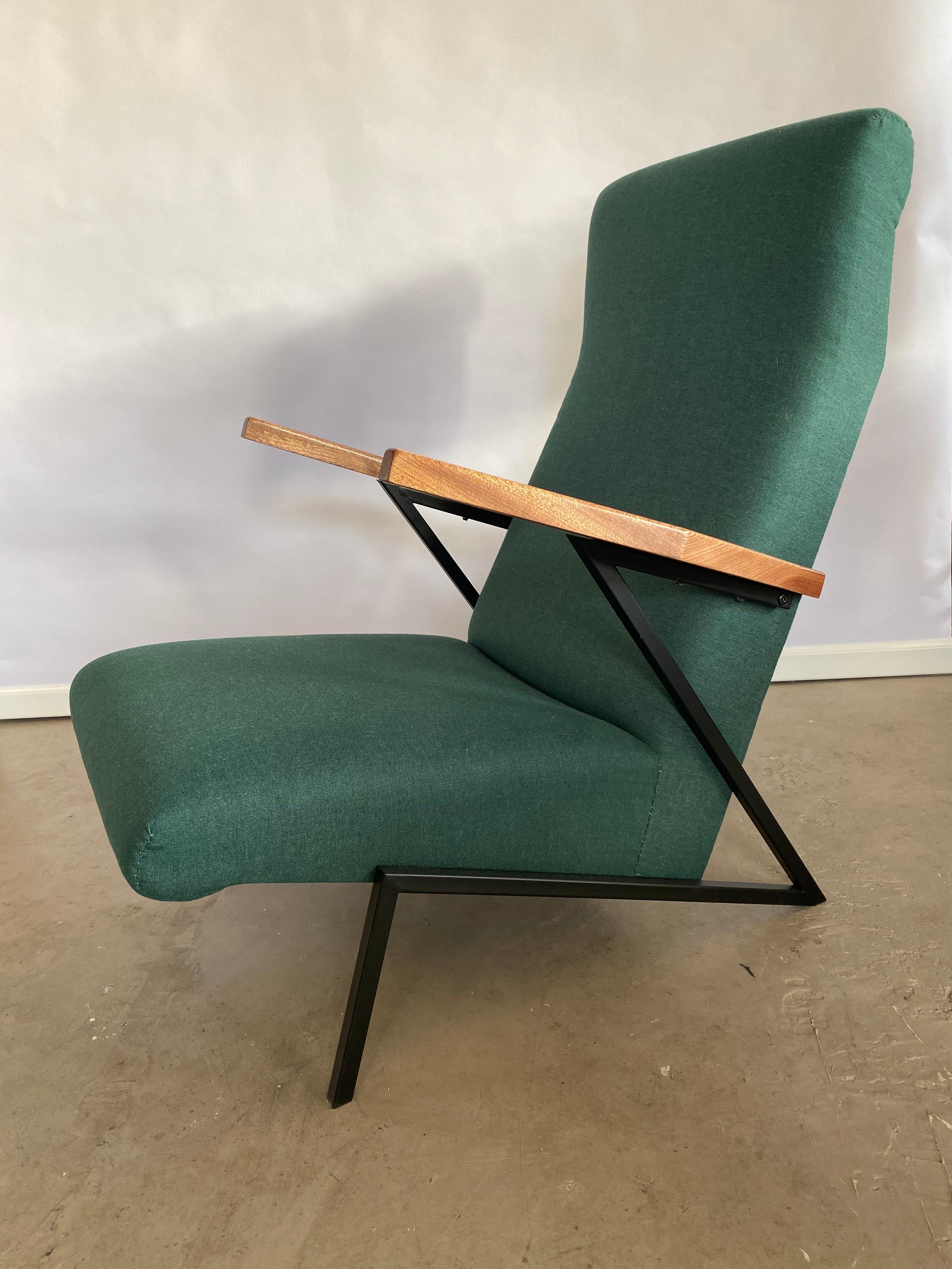 Mid-Century Modern Rare Pierre Guariche Lounge or Easy Chair with Armrests For Sale