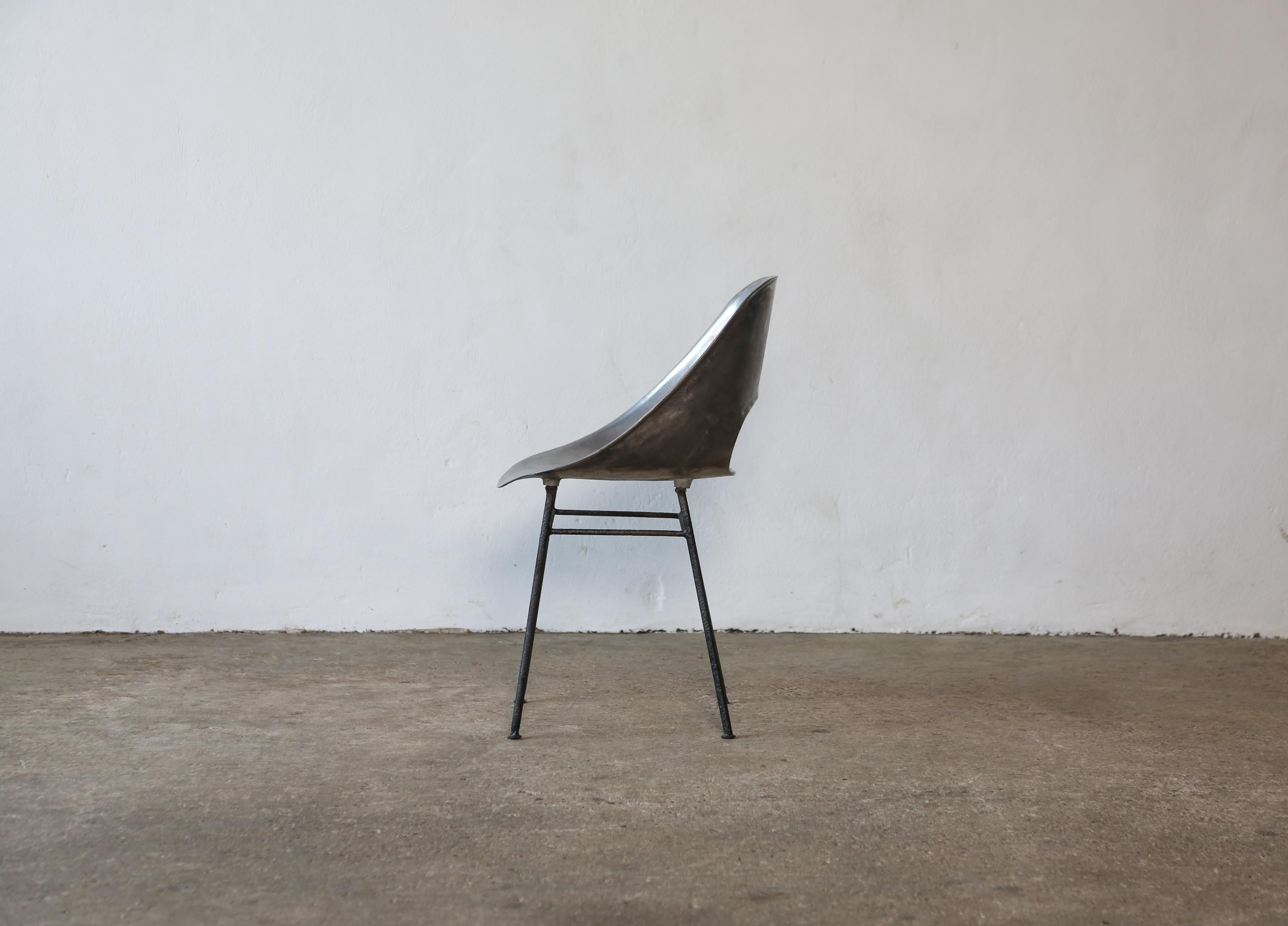 Mid-Century Modern Rare Pierre Guariche Variant Tulip Cast Aluminium Chair, 1950s, France For Sale