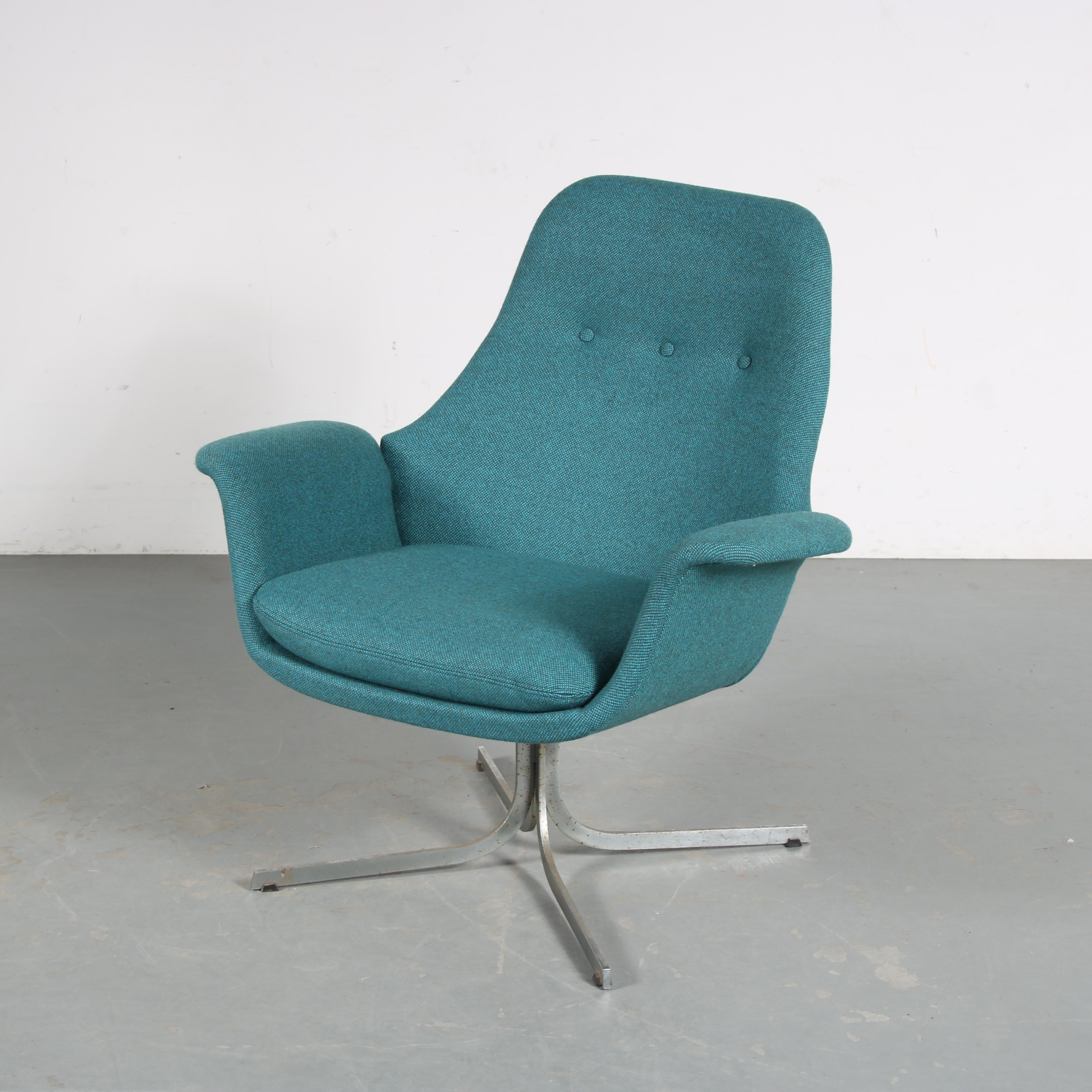 Mid-Century Modern Rare Pierre Paulin Lounge Chair for Artifort, Netherlands 1950 For Sale