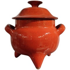 Rare soupière tripode rouge Pierre Rinaudo en céramique émaillée, Vallauris, vers 1950