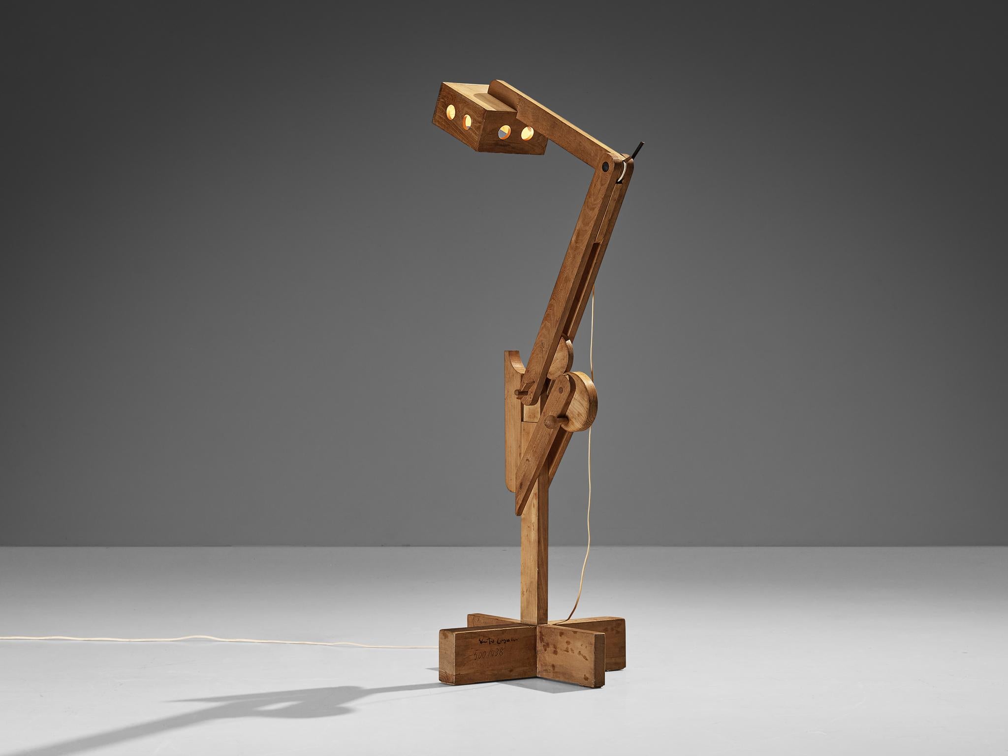 Fin du 20e siècle Rare lampadaire Pietro Cascella 'Pinocchio' en châtaignier  en vente