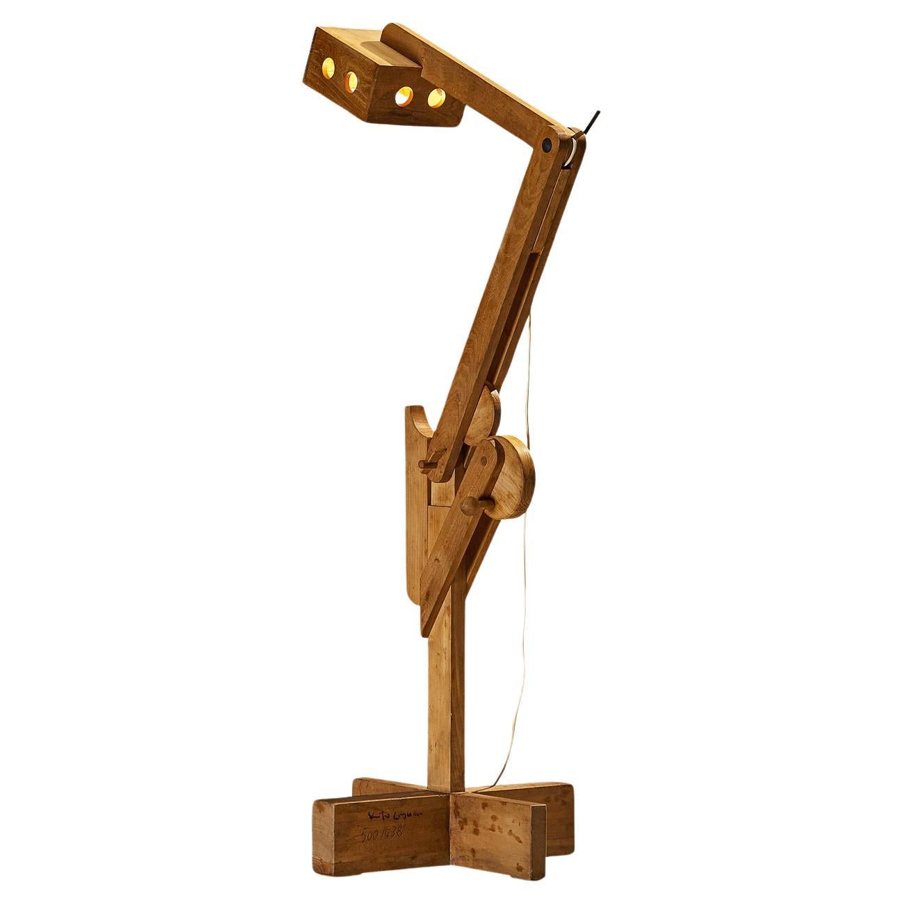 Rare lampadaire Pietro Cascella 'Pinocchio' en châtaignier  en vente