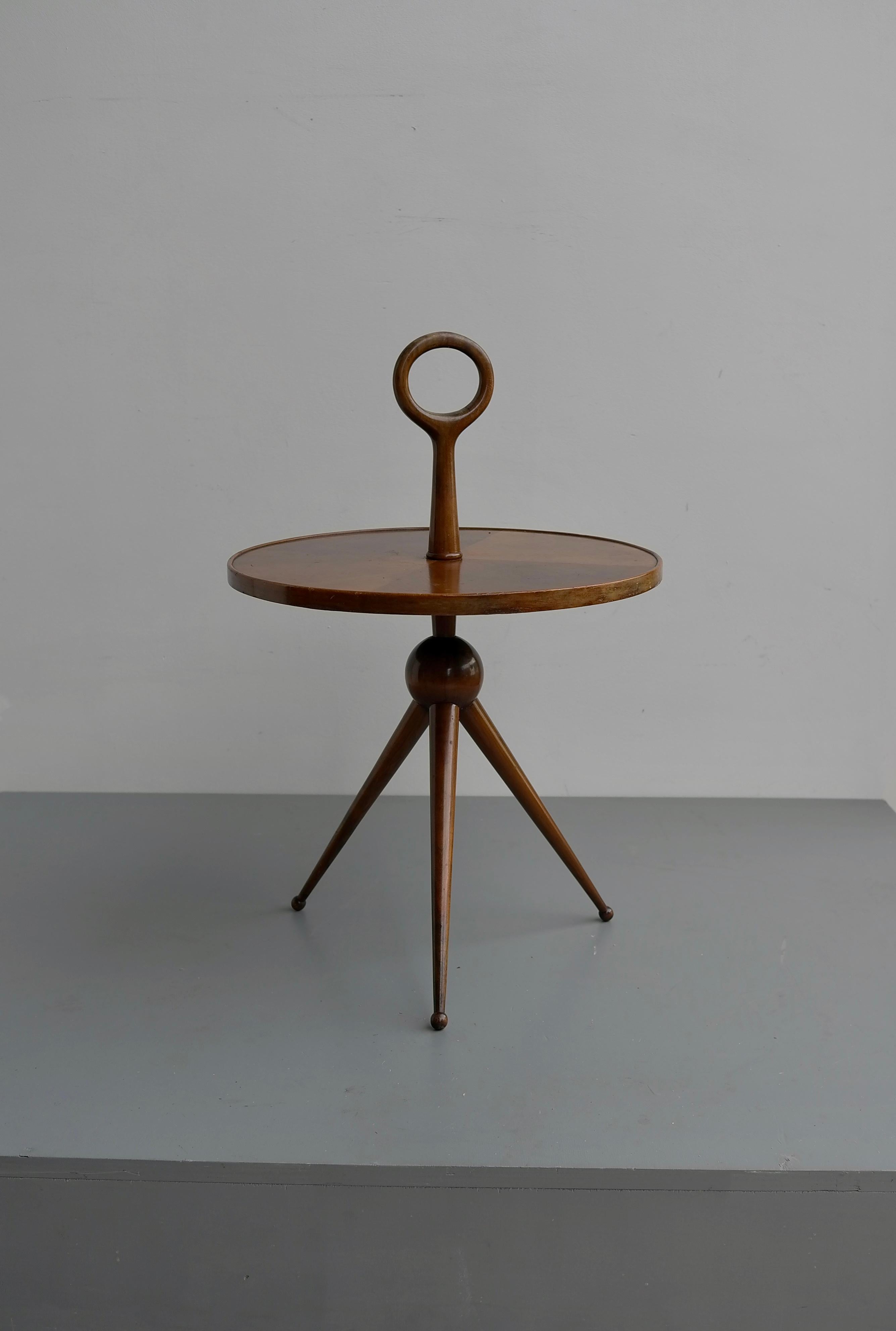 Rare Pietro Chiesa Sculptural Occasional Table Fully in Wood, Italy 1950s 5