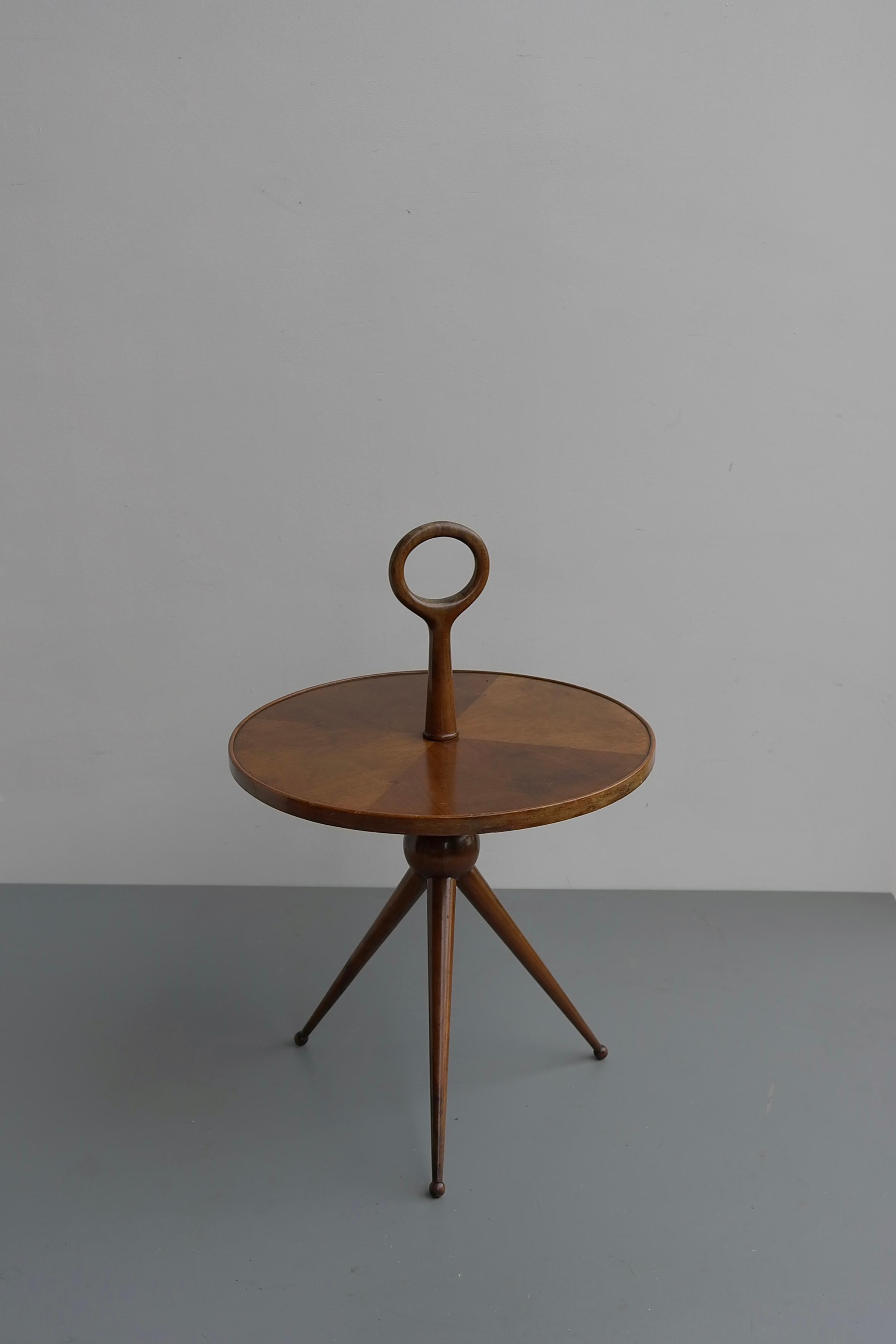 Mid-Century Modern Rare Pietro Chiesa Sculptural Occasional Table Fully in Wood, Italy 1950s