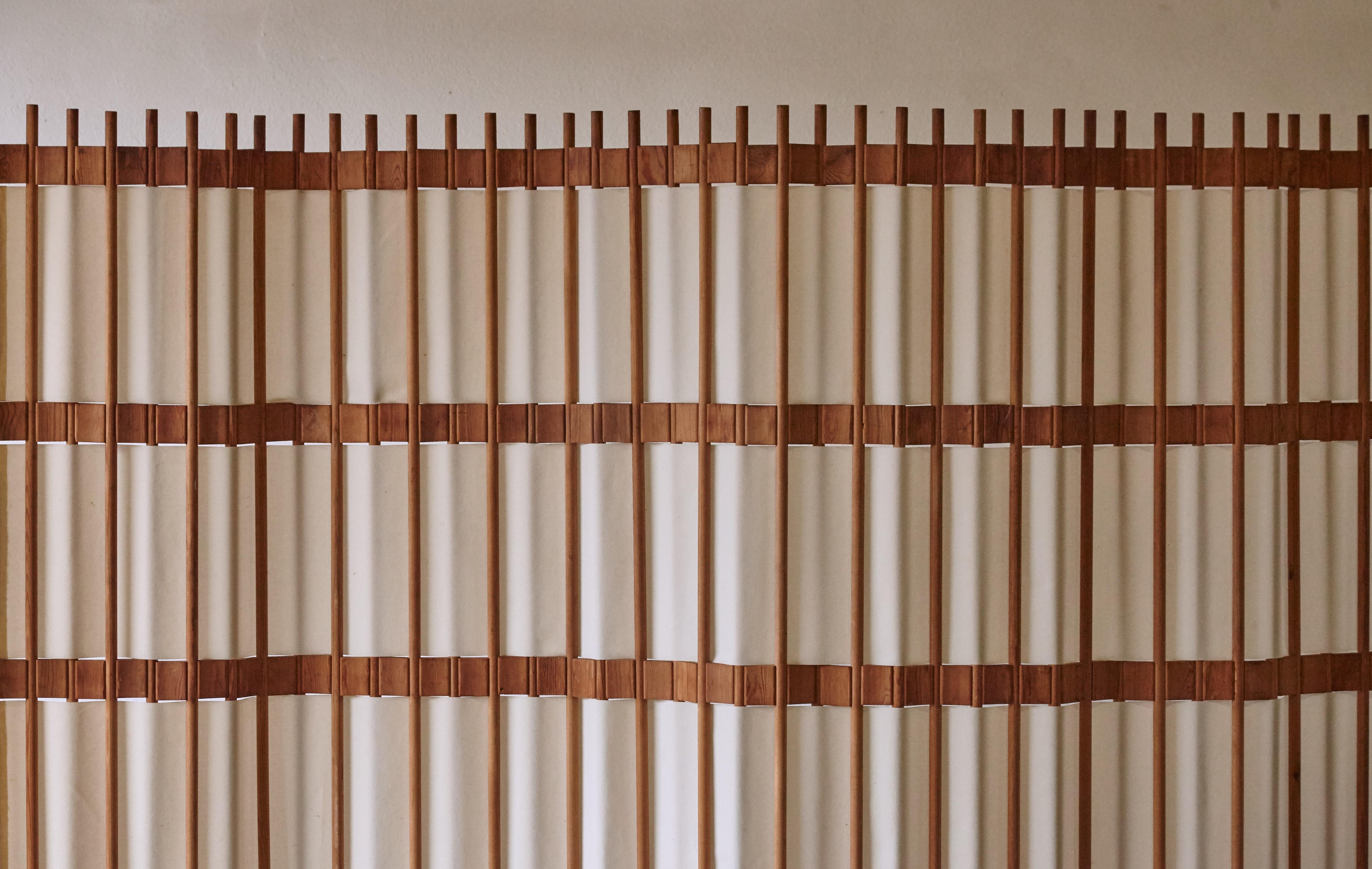 Rare Pine Screen / Room Divider, Sweden, 1960s/70s 1