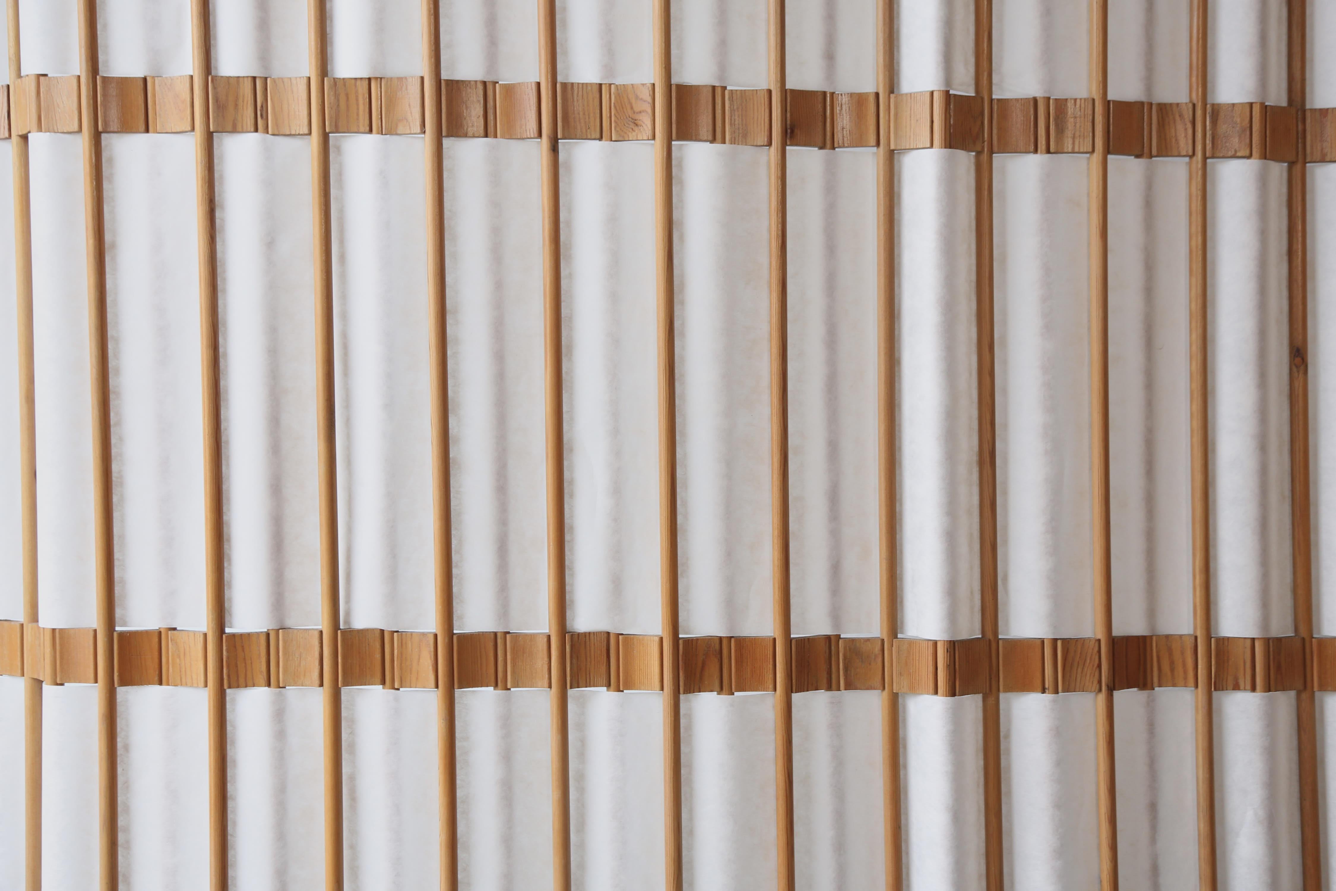 Rare Pine Screen / Room Divider, Sweden, 1960s/70s For Sale 2