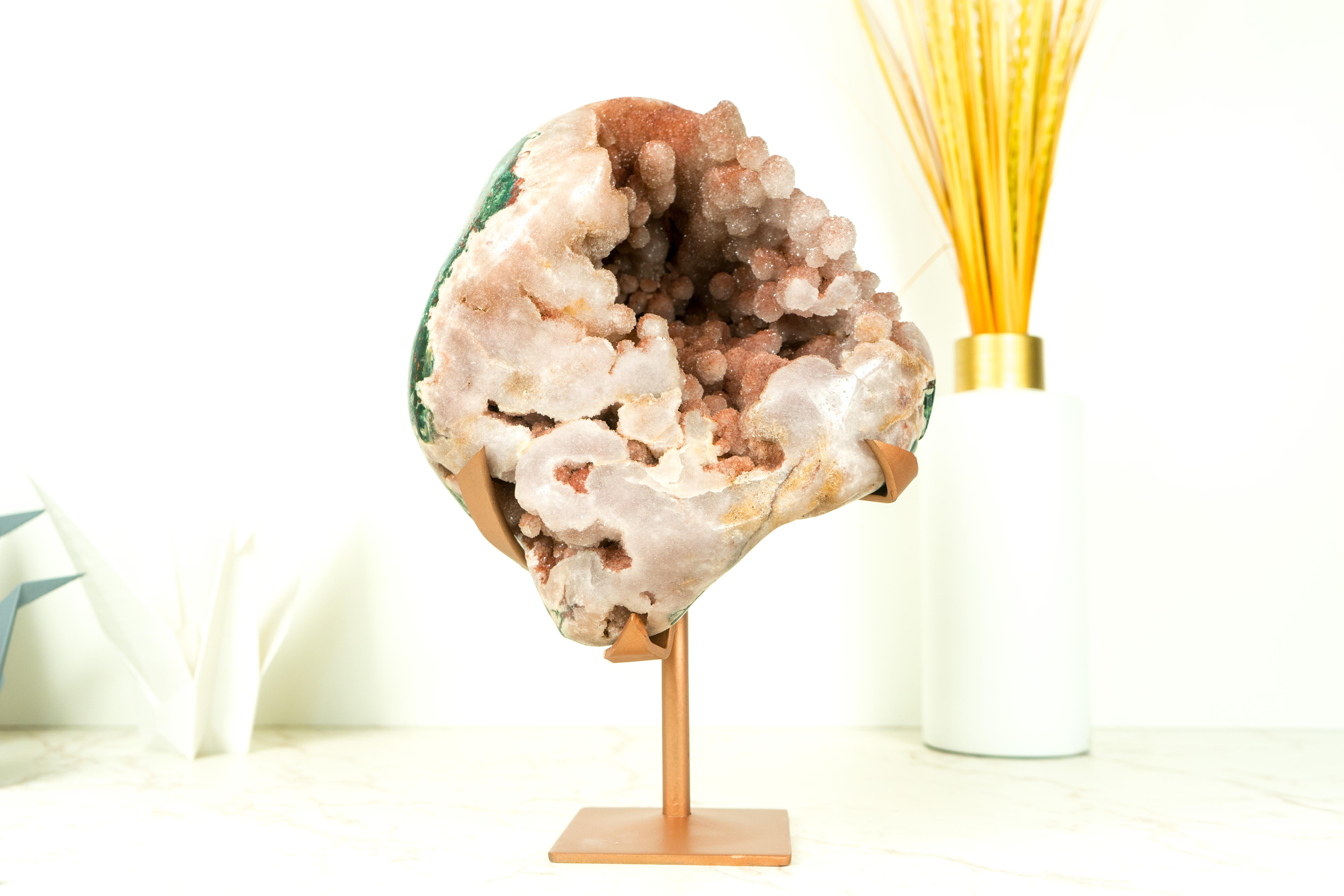 Raro geode di ametista rosa con druzy di ametista, scultura di cristallo in vendita 4