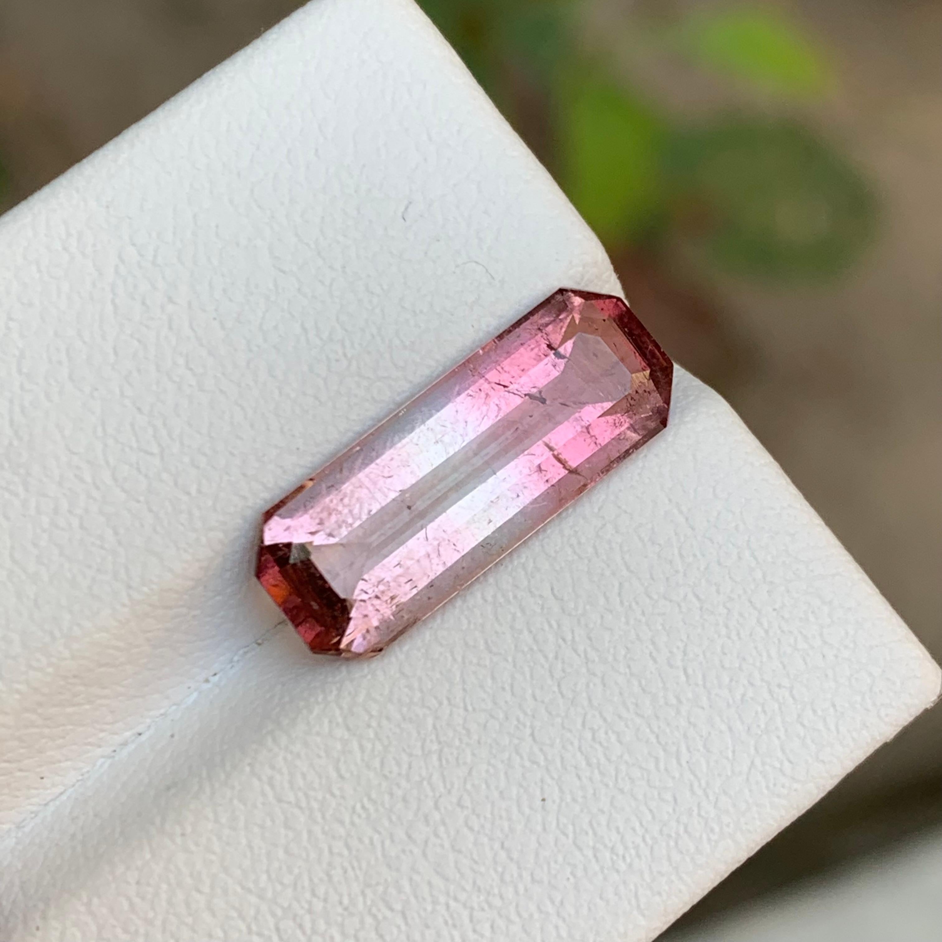 Rare Pink Bicolor Natural Tourmaline Gemstone, 4.90 Ct Emerald Cut for Jewelry For Sale 4