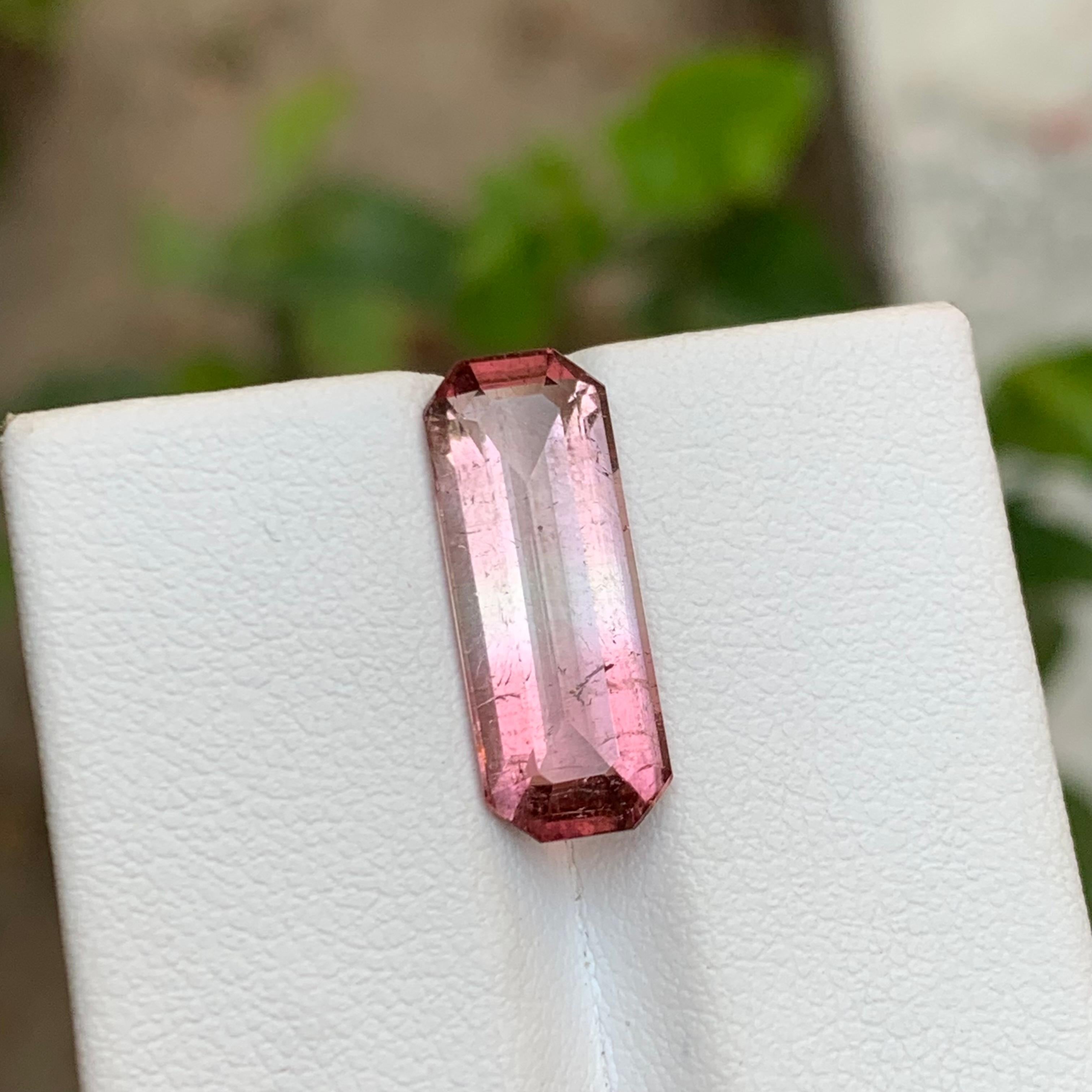 Rare Pink Bicolor Natural Tourmaline Gemstone, 4.90 Ct Emerald Cut for Jewelry For Sale 3