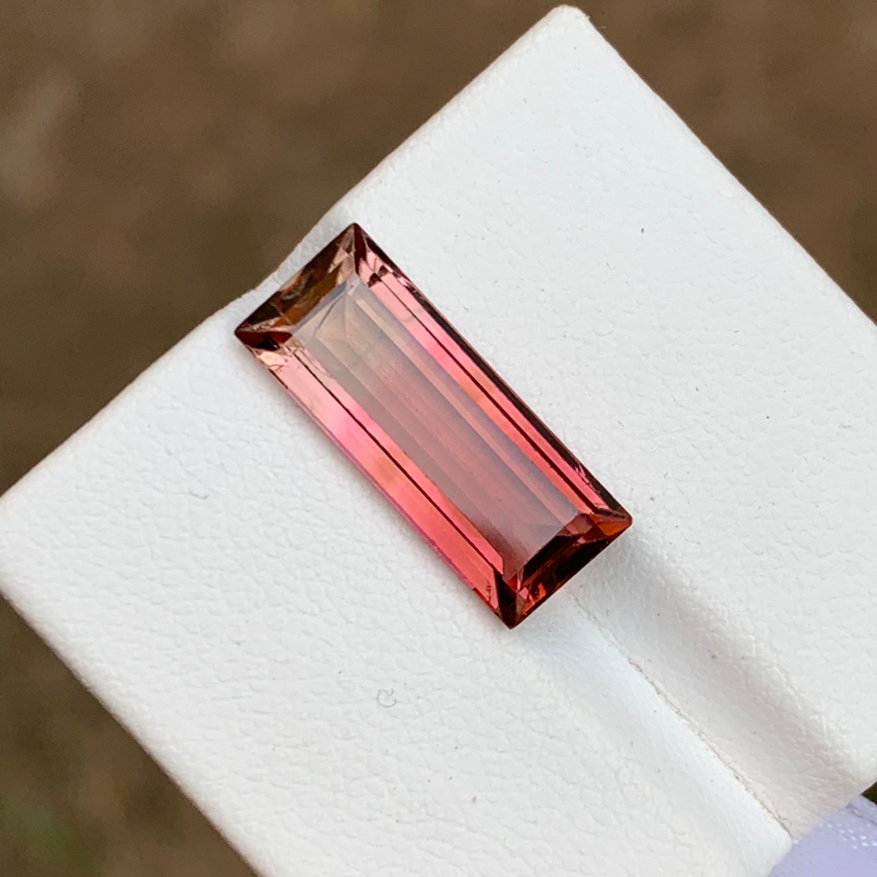 Rare Pink Bicolor Tourmaline Gemstone, 6.40 Carat Baguette Cut for Ring/Pendant  For Sale 7