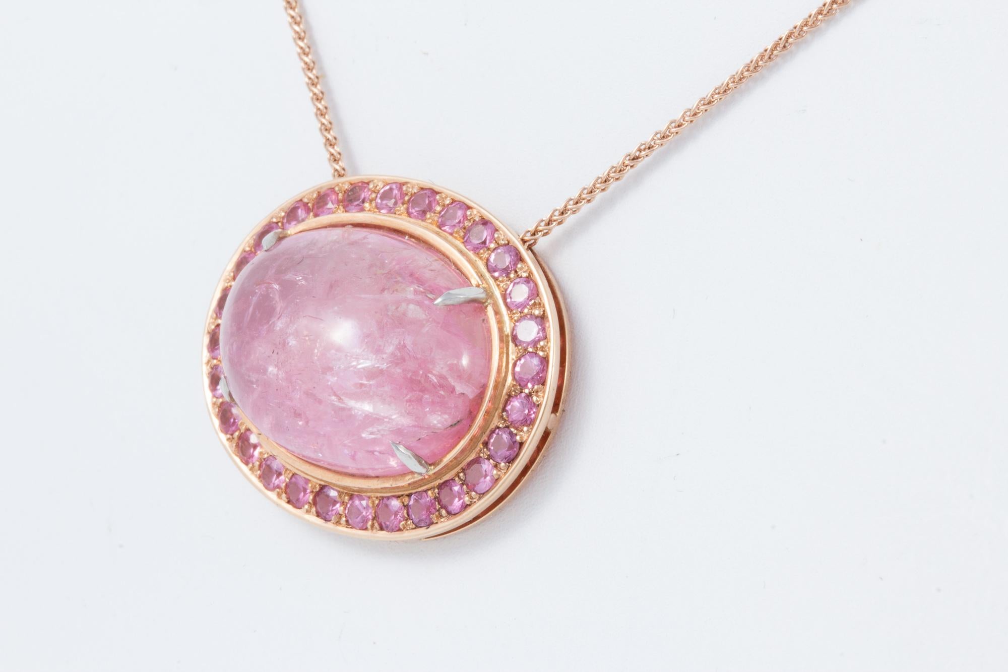 Rare Pink Fancy Tanzanite Cabochon Necklace in 18 kt Rose Gold 5