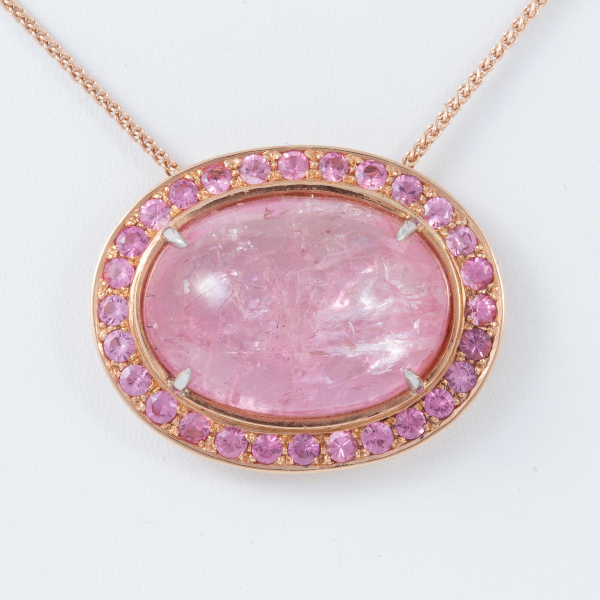 Rare Pink Fancy Tanzanite Cabochon Necklace in 18 kt Rose Gold For Sale 6