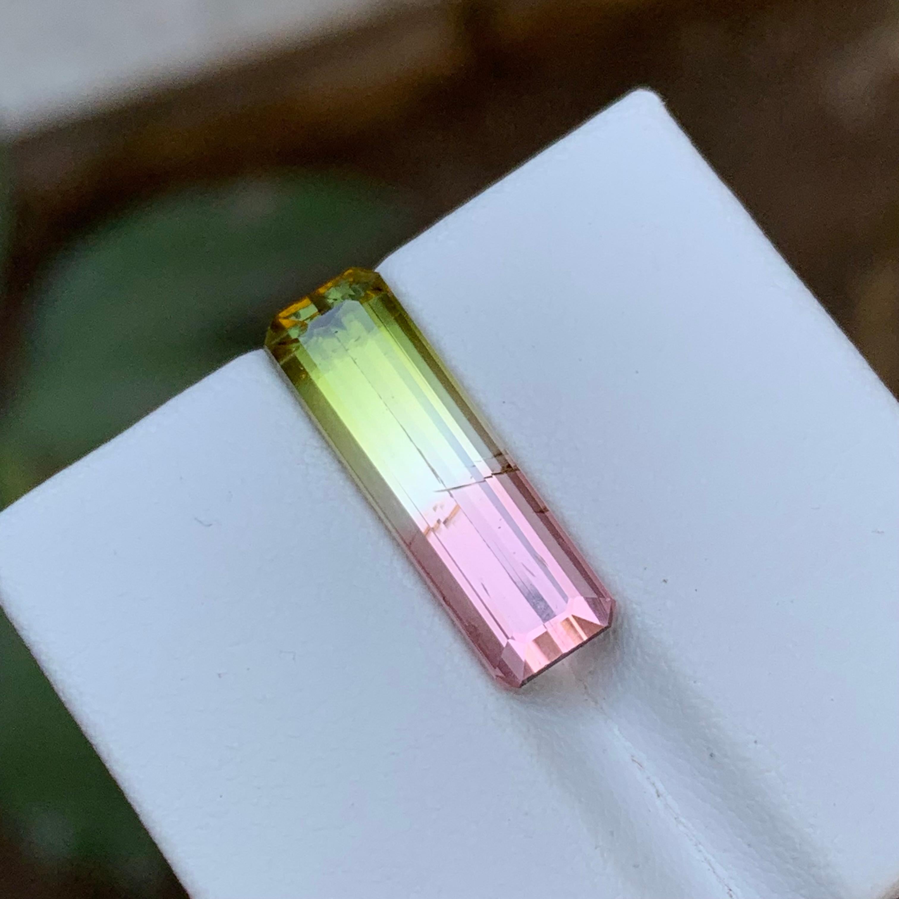 Rare Pink & Green Watermelon Bicolor Tourmaline Gemstone 5.90 Ct Emerald Cut Afg In New Condition For Sale In Peshawar, PK