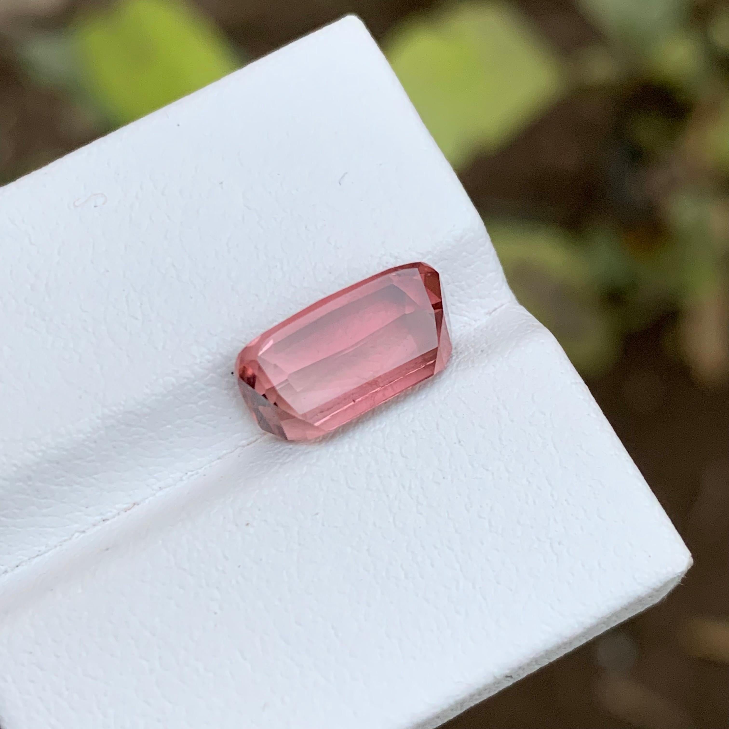 Rare Pink Natural Tourmaline Gemstone 4Ct Brilliant Cushion Cut for Ring/Pendant For Sale 4