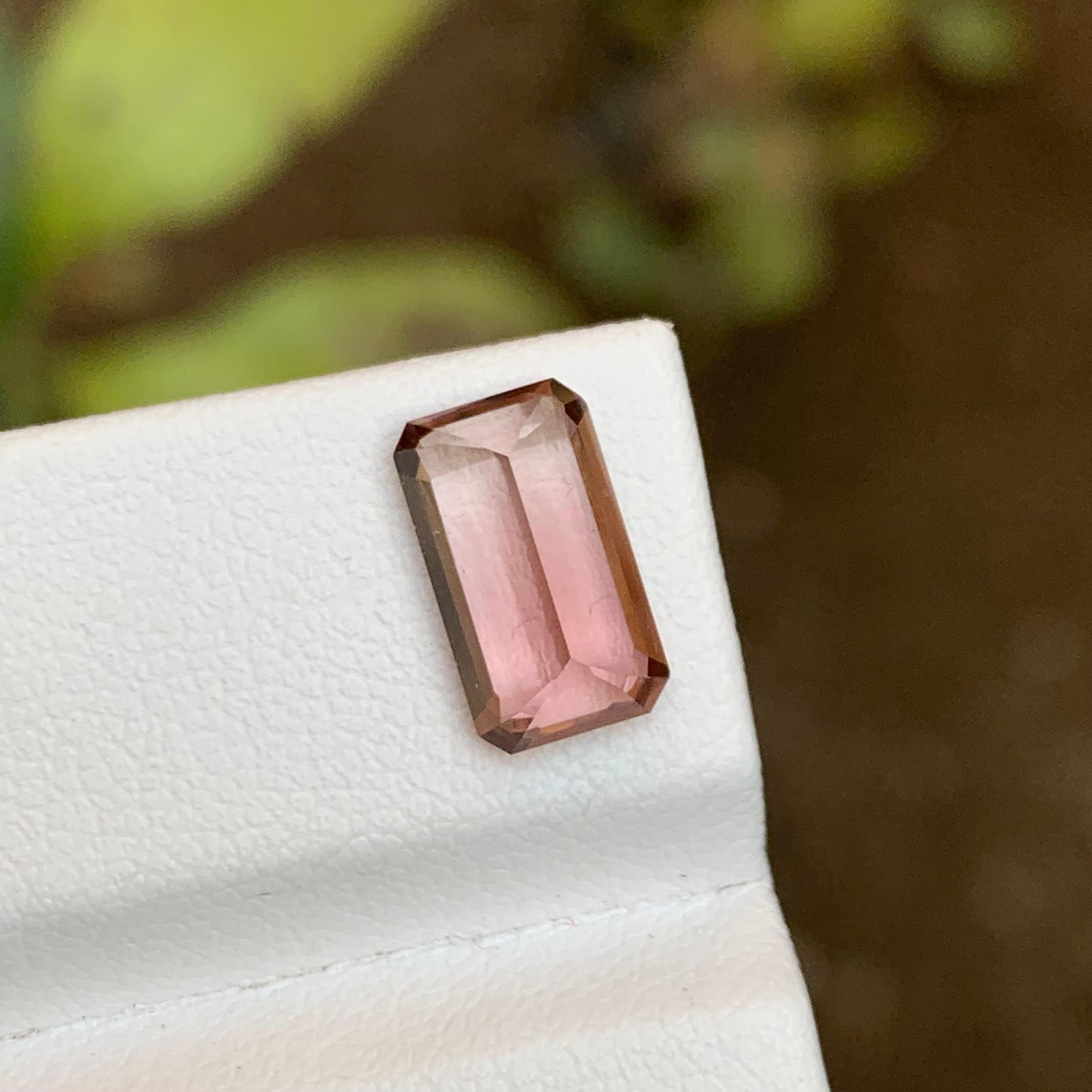 Women's or Men's Rare Pink Natural Tourmaline Loose Gemstone 2.45 Ct Emerald Cut for Ring/Pendant For Sale