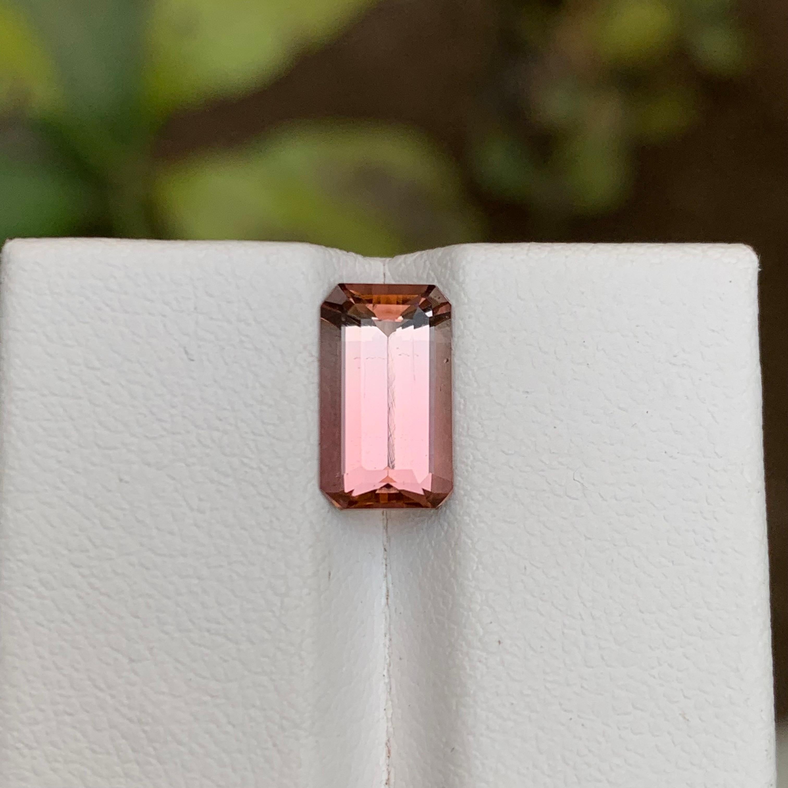 Rare Pink Natural Tourmaline Loose Gemstone 2.45 Ct Emerald Cut for Ring/Pendant For Sale 3