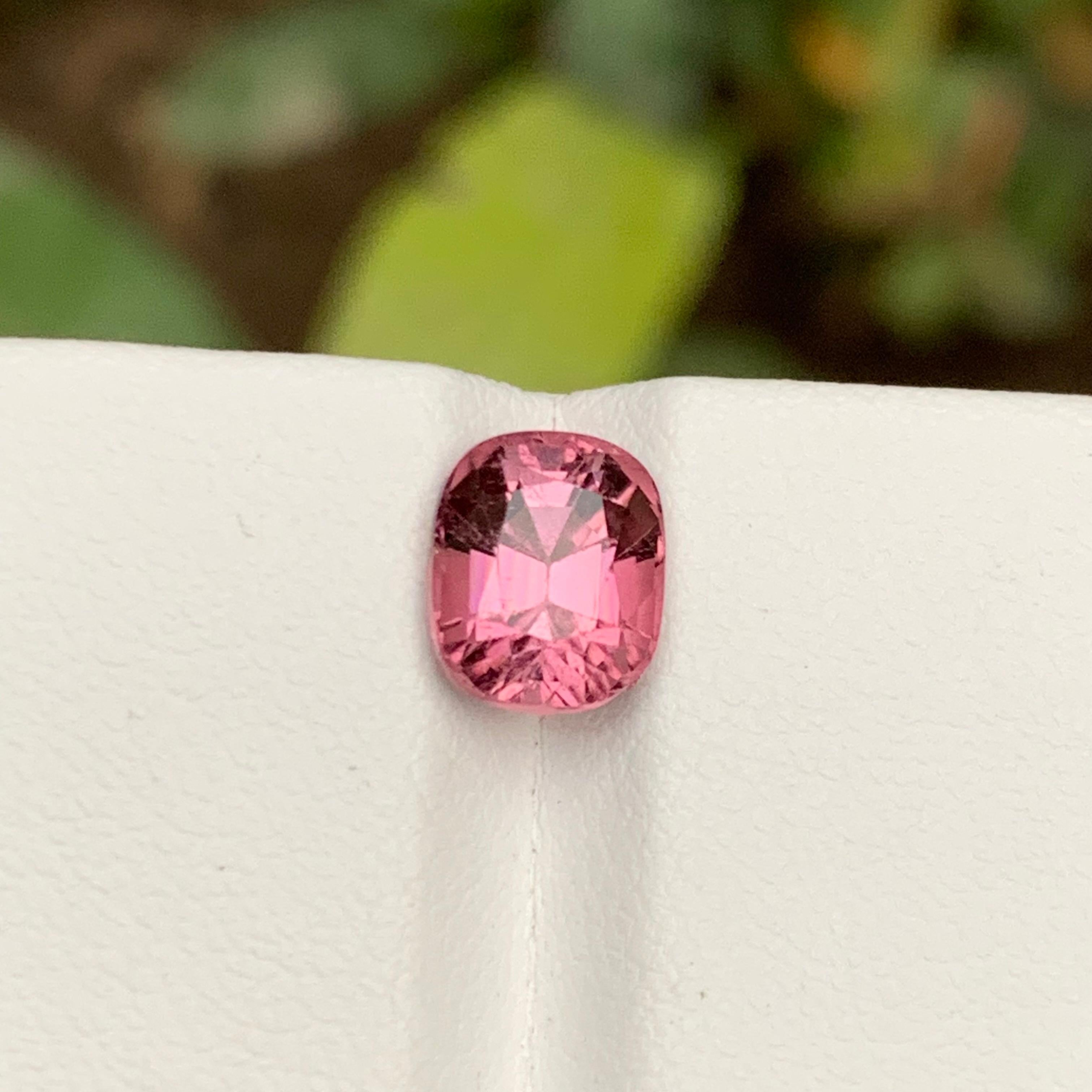 Rare Pink Natural Tourmaline Loose Gemstone, 2.65 Carat Cushion Cut for Ring Afg For Sale 5