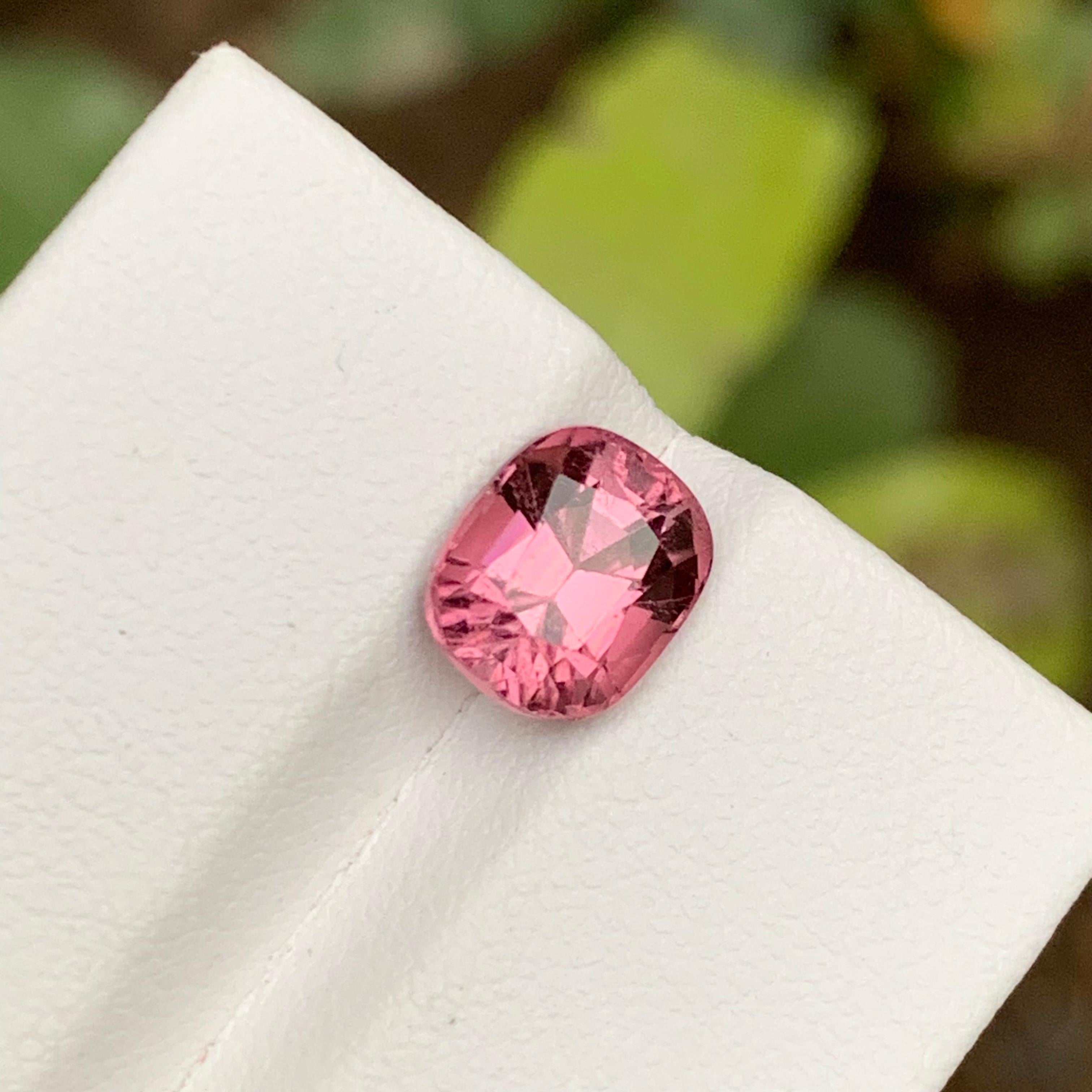 Rare Pink Natural Tourmaline Loose Gemstone, 2.65 Carat Cushion Cut for Ring Afg For Sale 7