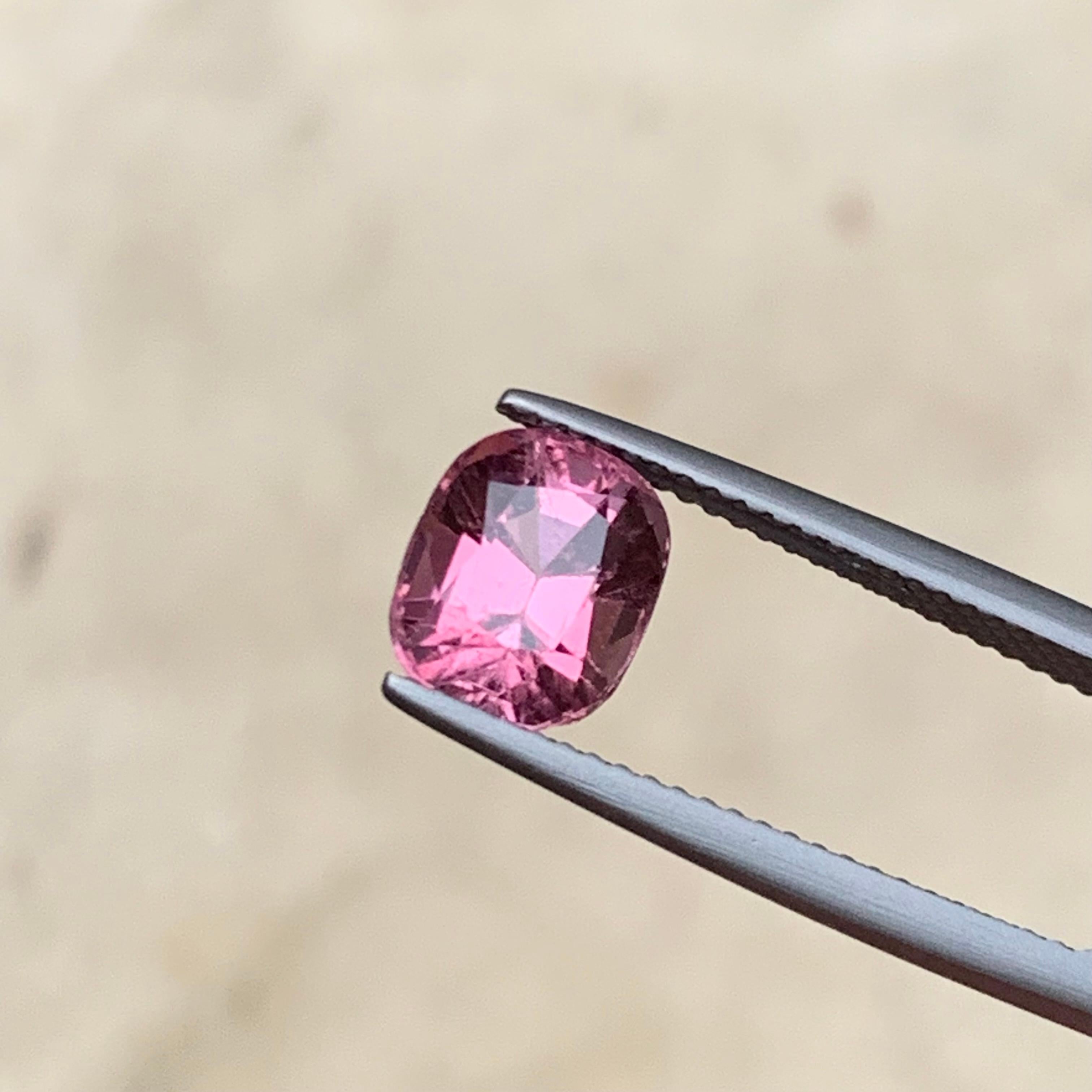 Rare Pink Natural Tourmaline Loose Gemstone, 2.65 Carat Cushion Cut for Ring Afg For Sale 4