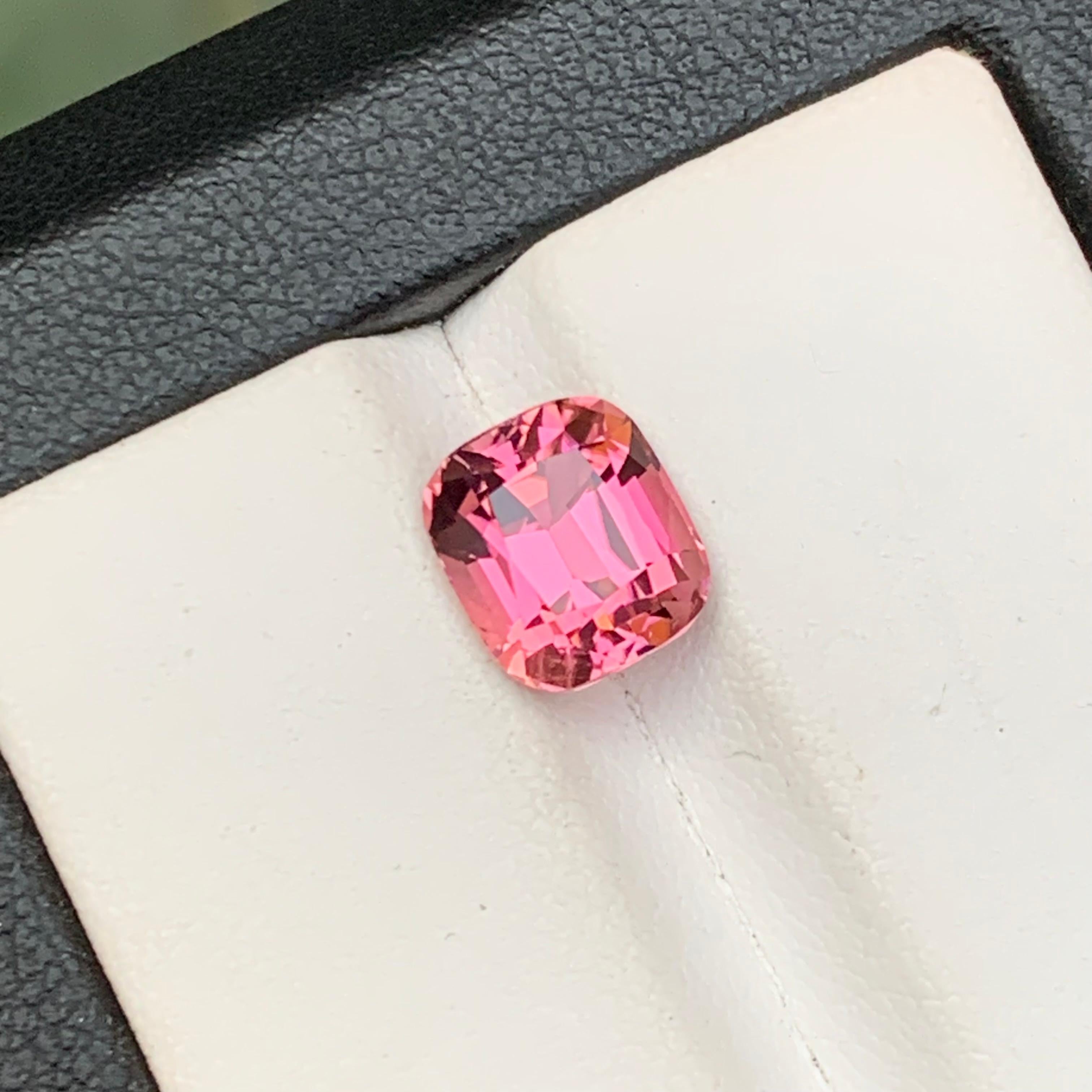 Rare Pink Natural  Tourmaline Ring Loose Gemstone 2.70Ct Cushion Cut for Jewelry For Sale 7