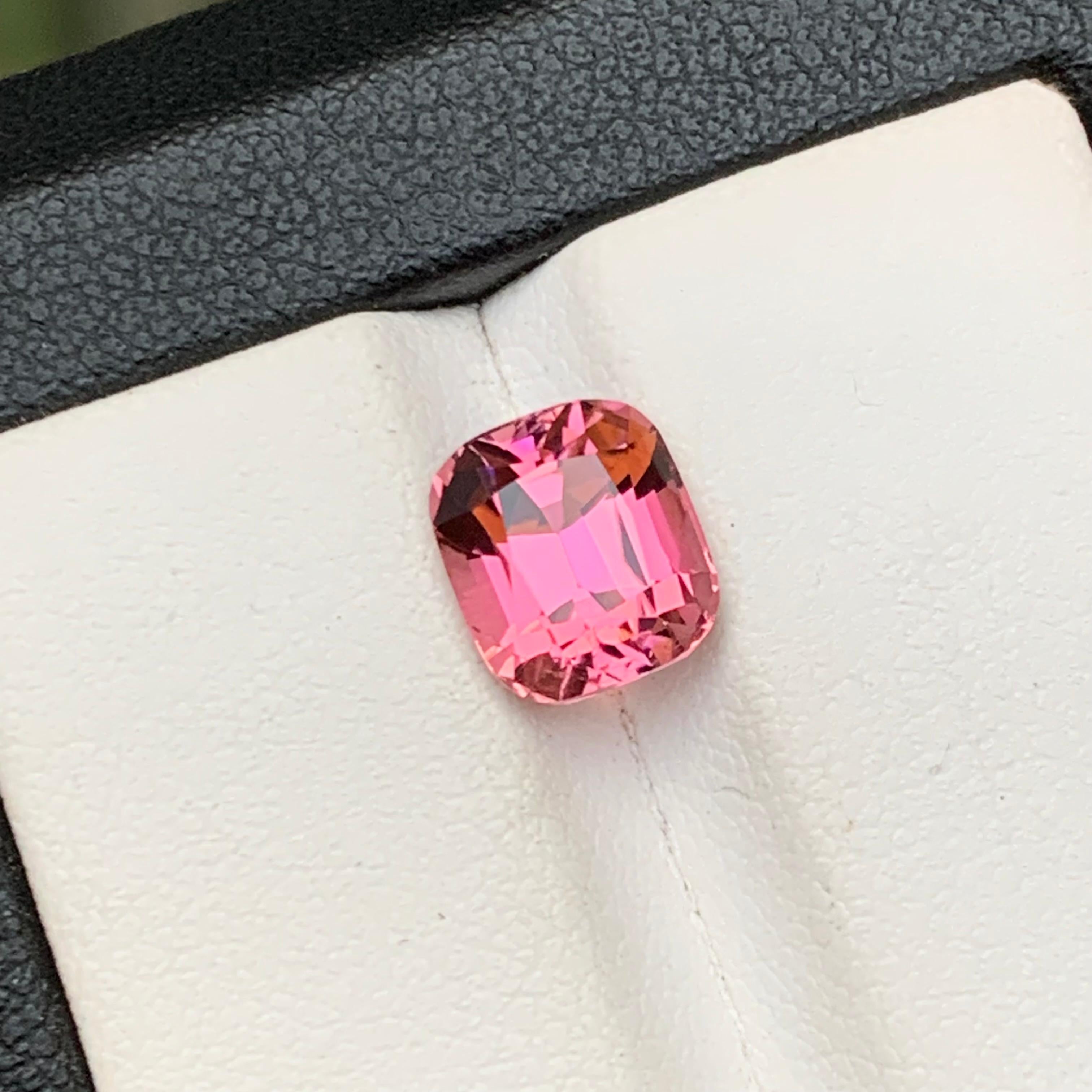 Rare Pink Natural  Tourmaline Ring Loose Gemstone 2.70Ct Cushion Cut for Jewelry For Sale 2