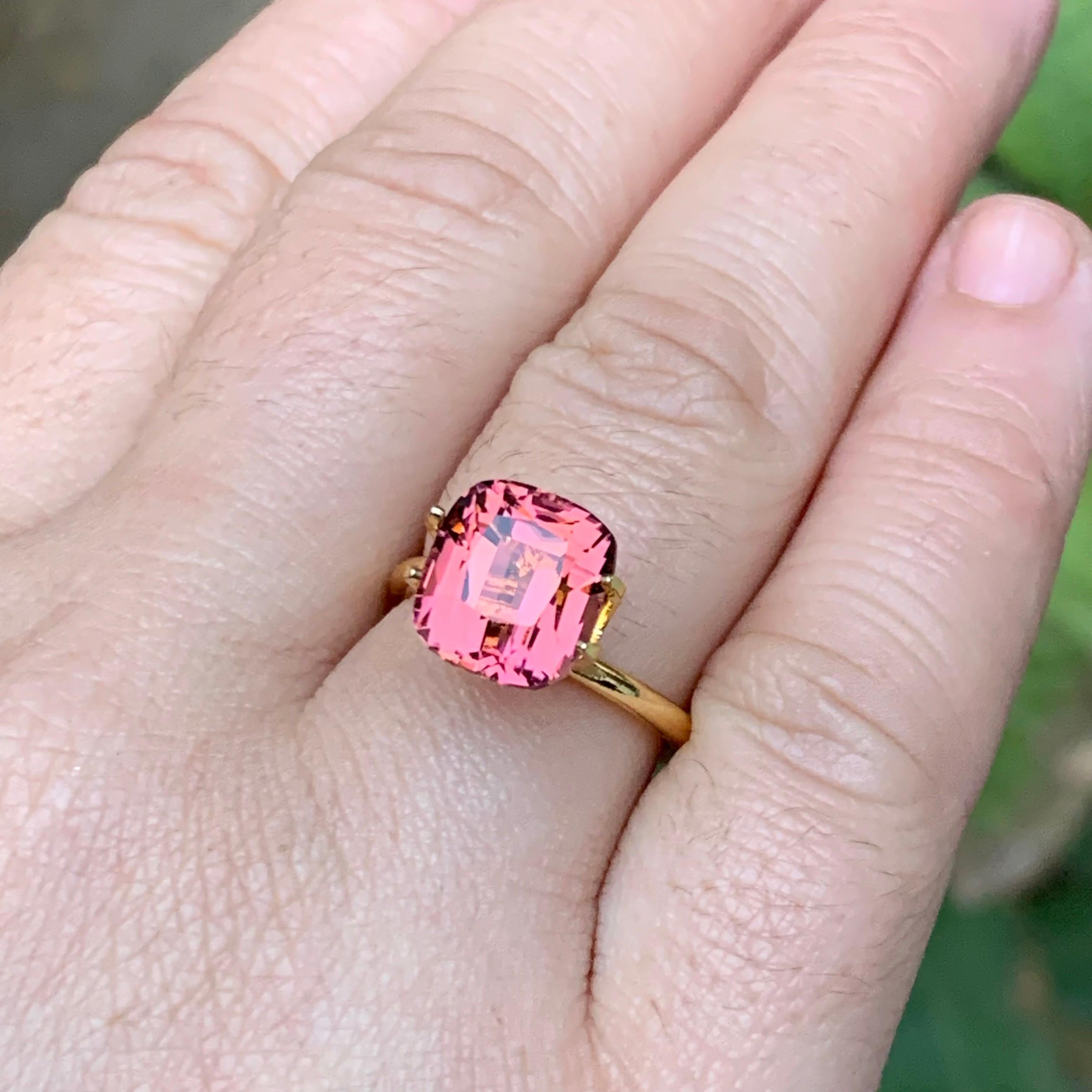 Women's or Men's Rare Pink Natural Tourmaline Ring Loose Gemstone 5.75 Ct Cushion Cut for Jewelry For Sale