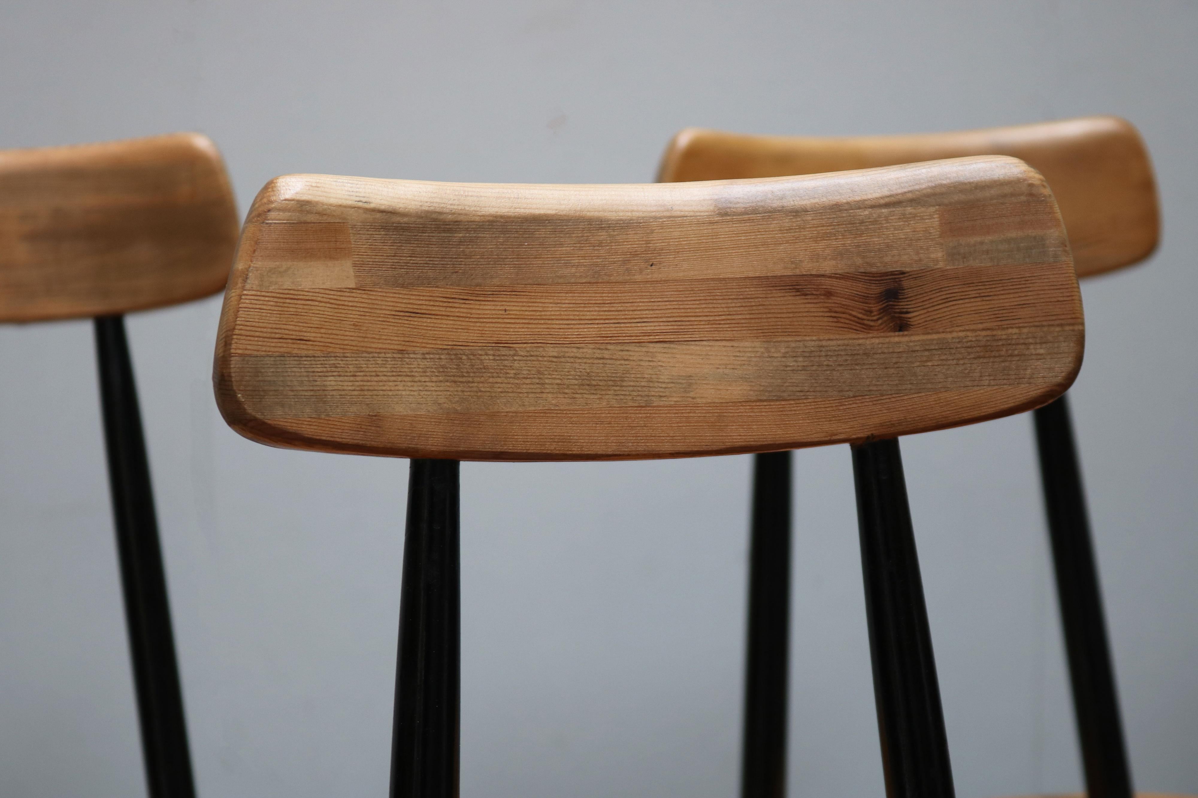 Mid-Century moderno Raro set da pranzo di design ''Pirkka'' di Ilmari Tapiovaara per Laukaan Puu 1955 in vendita