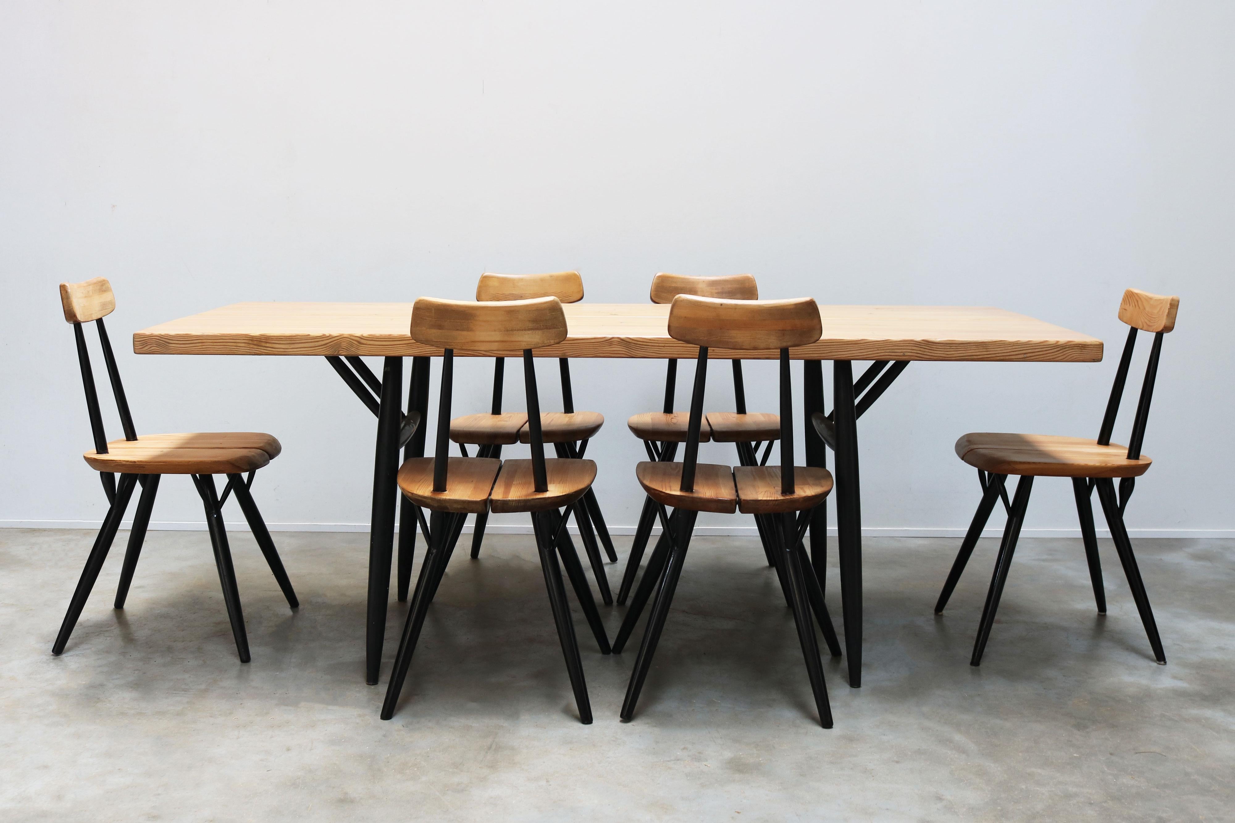 Legno Raro set da pranzo di design ''Pirkka'' di Ilmari Tapiovaara per Laukaan Puu 1955 in vendita