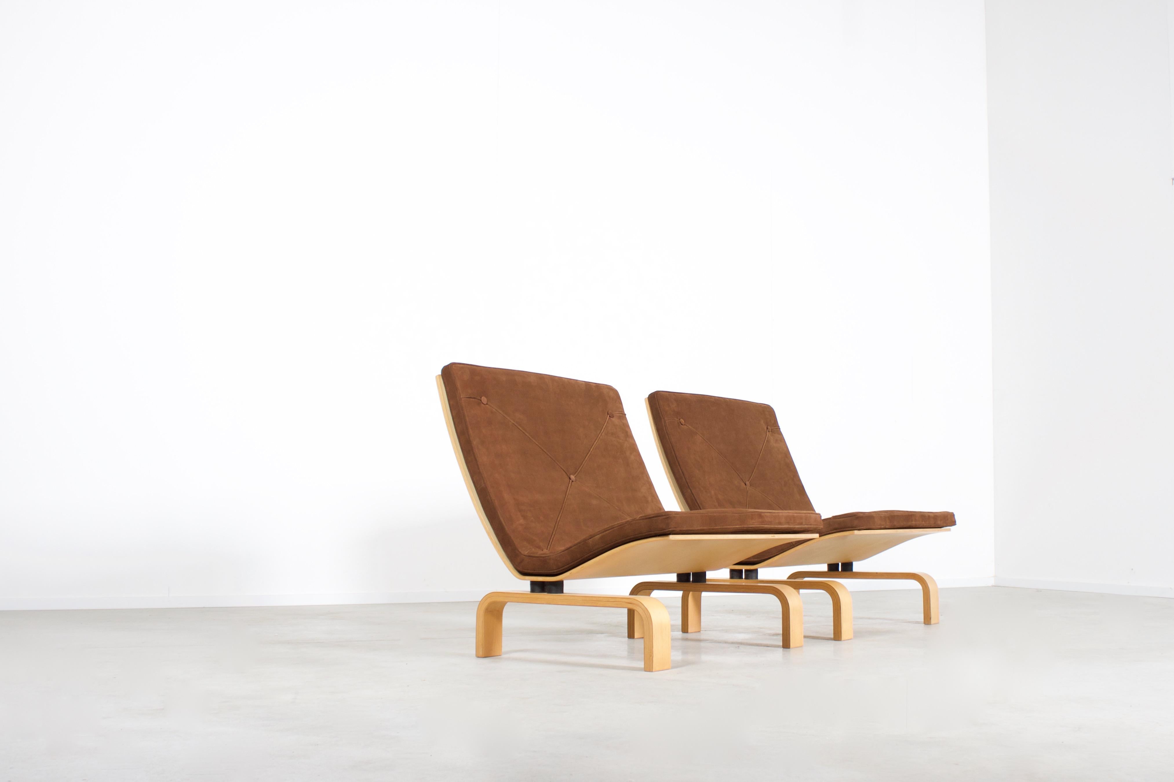 Set of impressive PK27 easy chairs in excellent condition.

Designed by Poul Kjaerholm, Denmark

Manufactured by E. Kold Christensen

These chairs were only produced for three years, between 1971 and 1974

They are constructed of a bent plywood