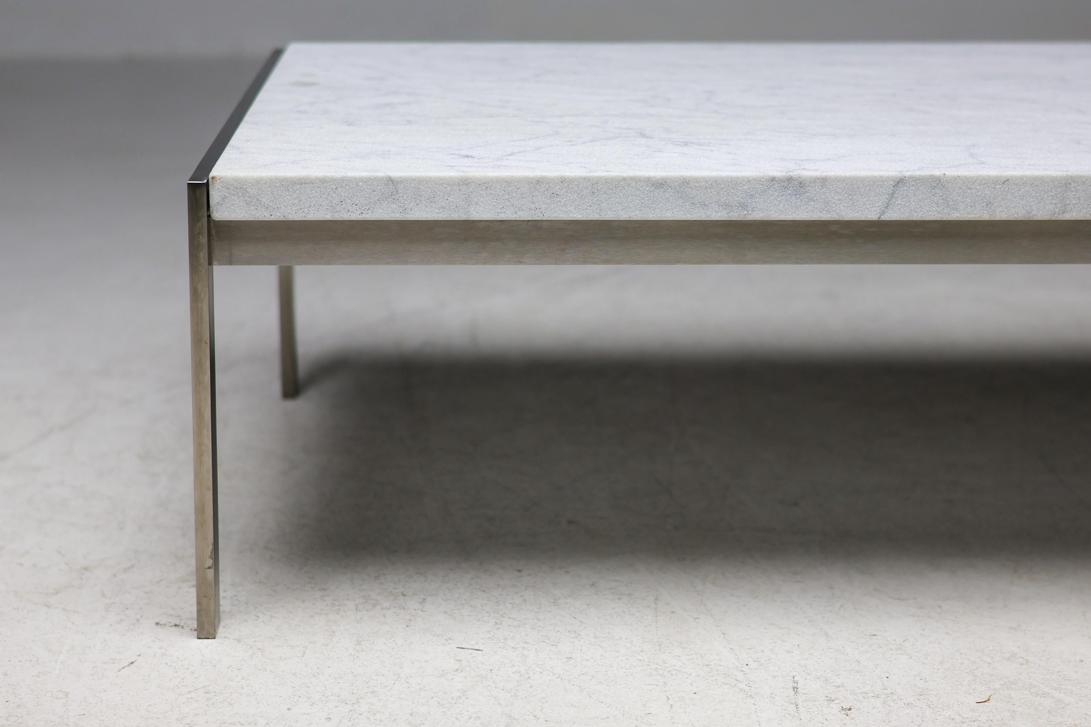 Rara mesa de centro de mármol laminado PK63 Flint de Poul Kjærholm en venta 5