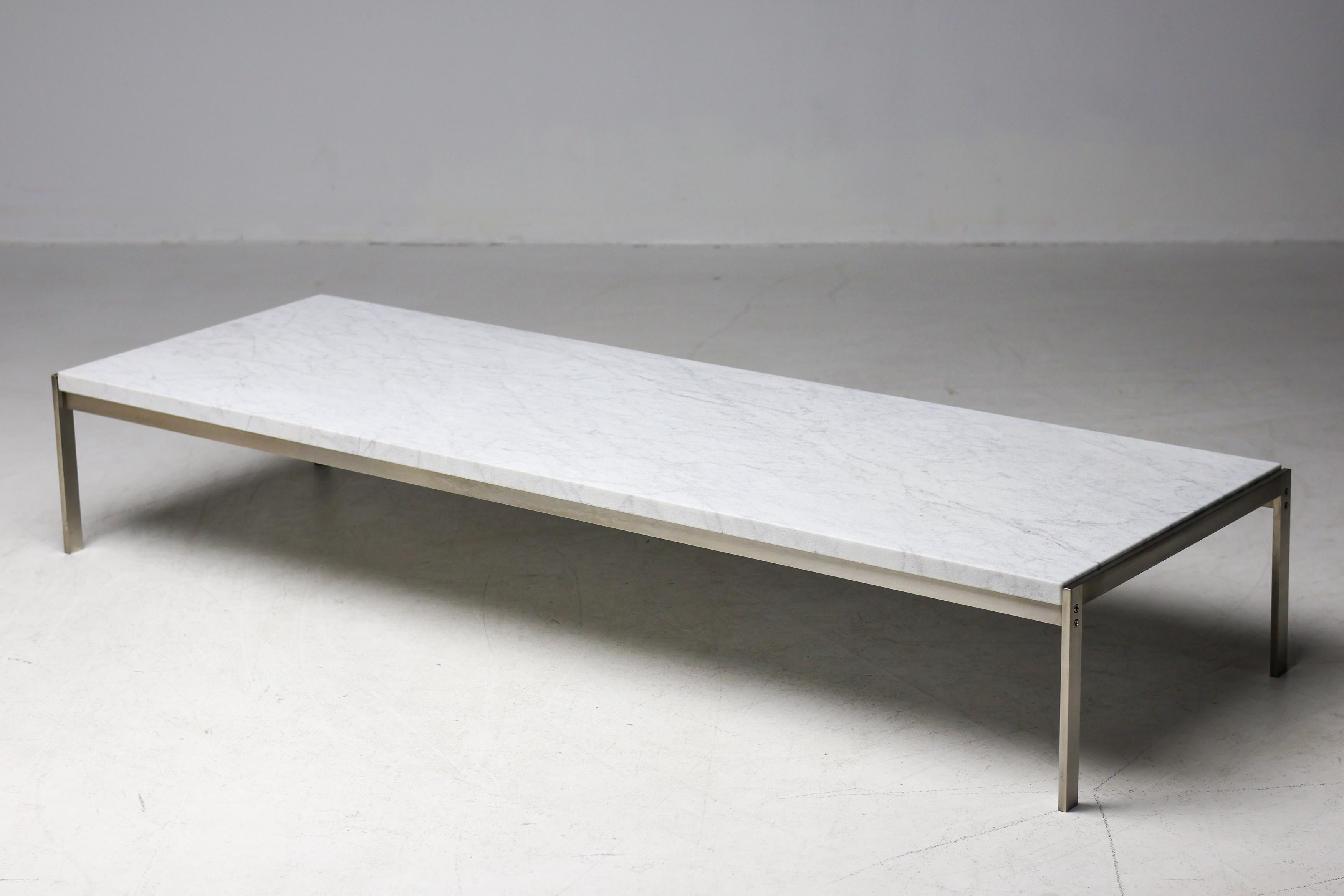 Rara mesa de centro de mármol laminado PK63 Flint de Poul Kjærholm en venta 9