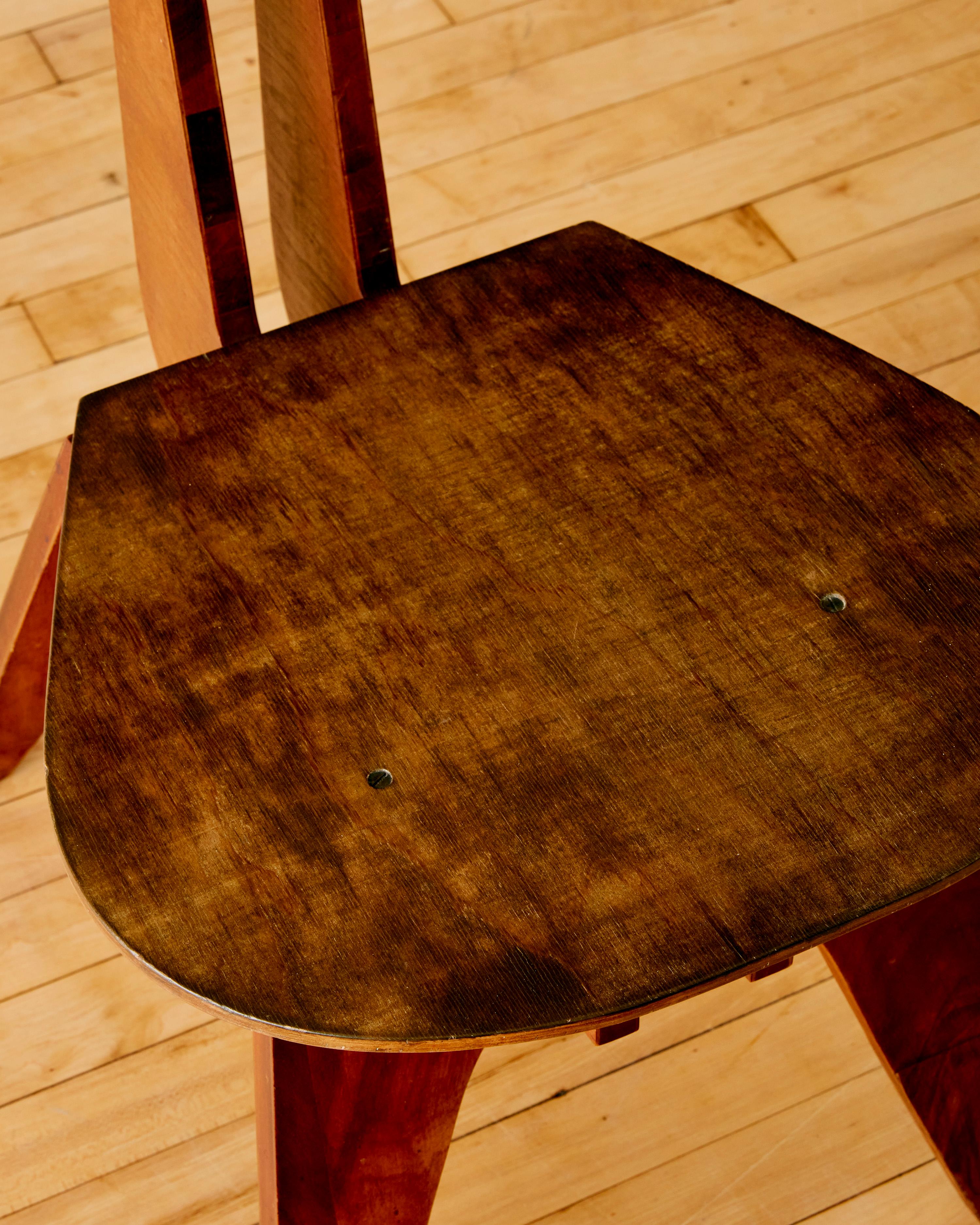 20ième siècle Rare chaise prototype en contreplaqué C.I.C. en vente