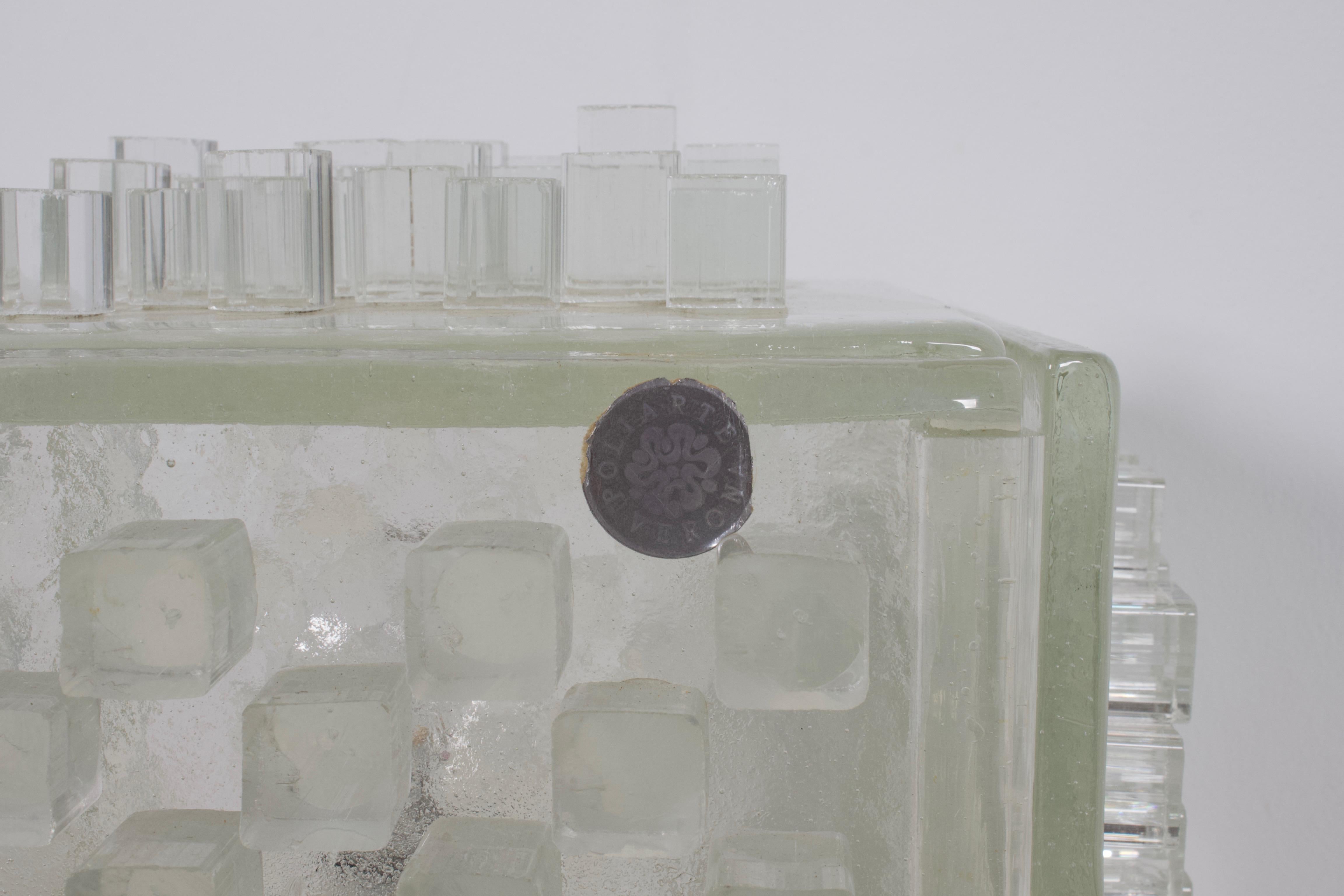 Seltene Poliarte-Tischlampe „Apis“ aus Rohkristall, 1960er Jahre im Zustand „Hervorragend“ im Angebot in Echt, NL