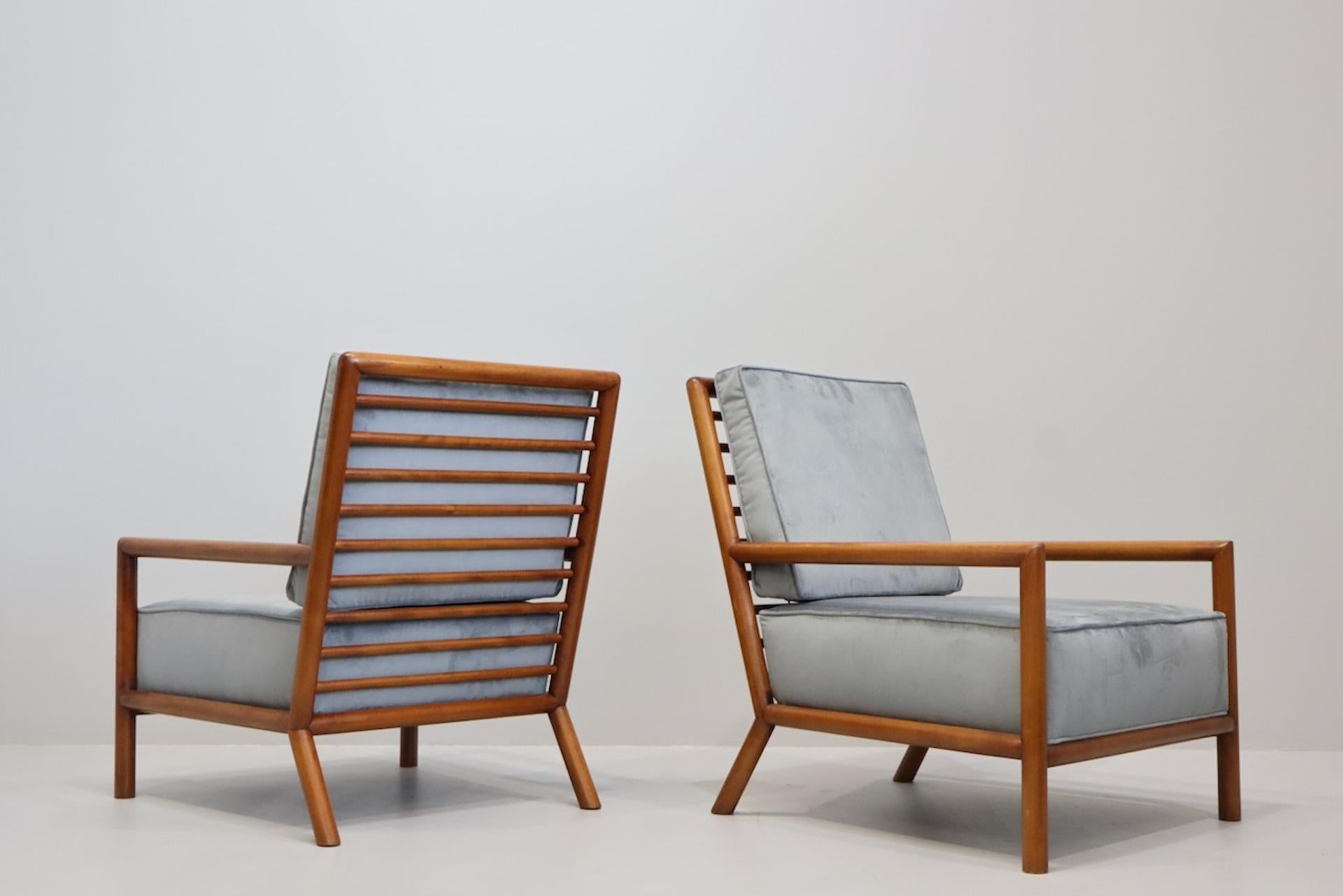 Fauteuils rares de T.H. Robsjohn-Gibbings pour Widdicomb en vente 4